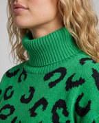 Product 15642555416906 - close_up_detail