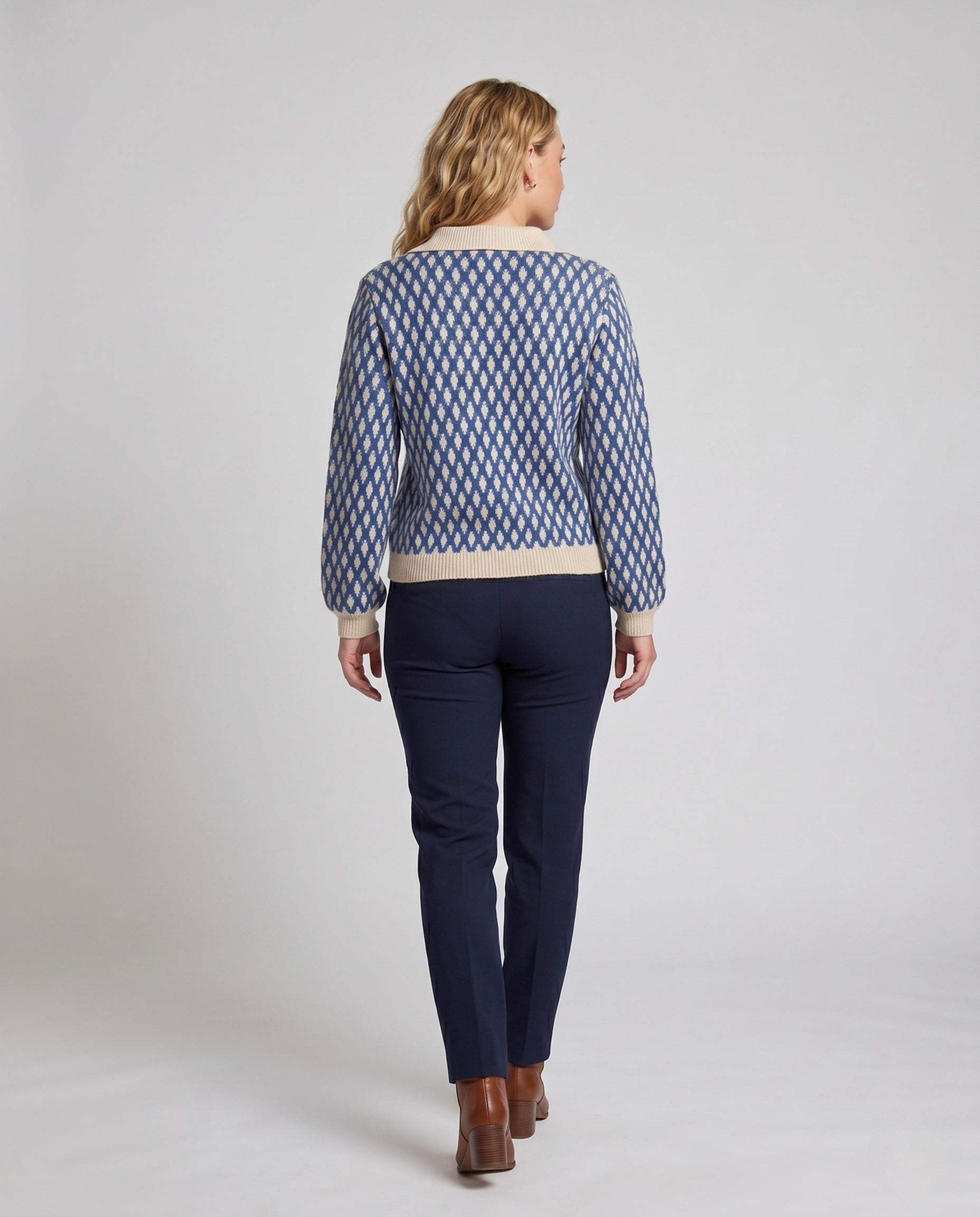 Product 15642556367178 - back_view