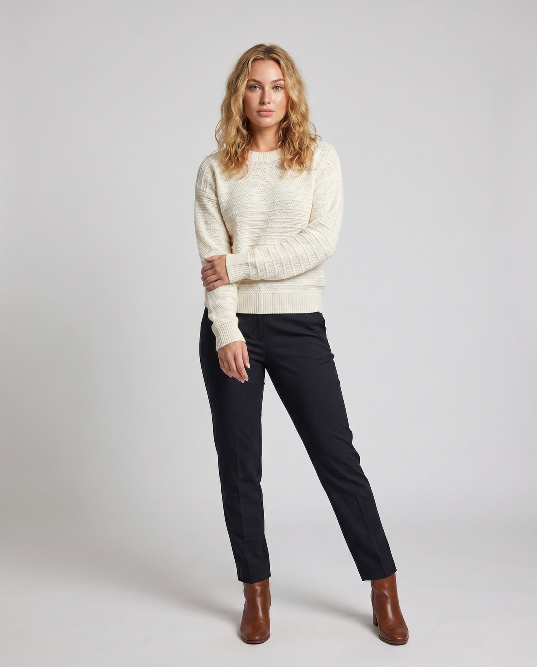 Product 15642556399946 - full_body_front