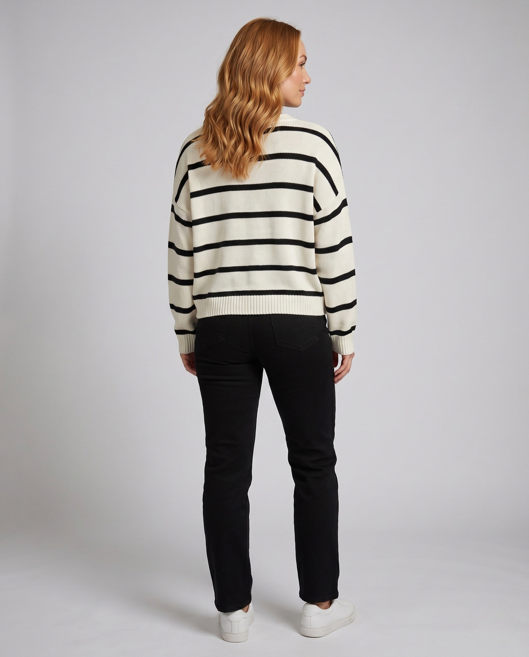 Product 15642557251914 - back_view