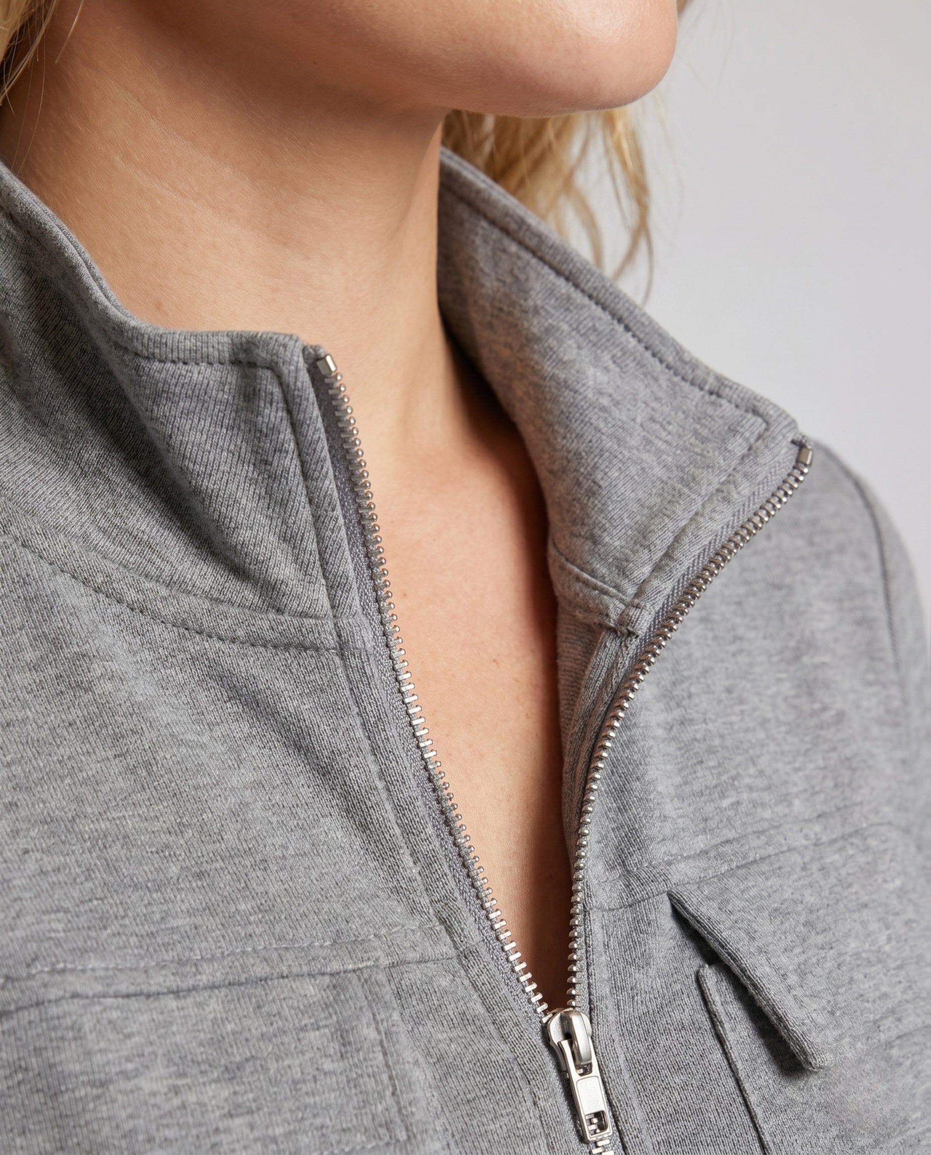 Product 15642566754634 - close_up_detail