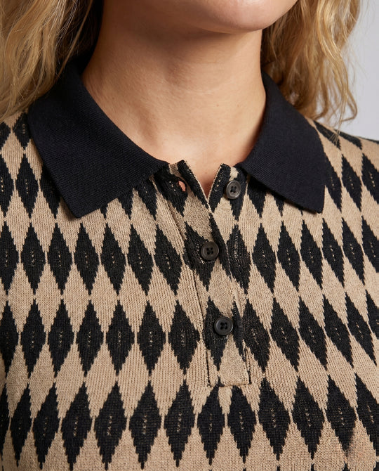 Product 15642566918474 - close_up_detail