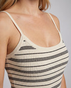 Product 15642568950090 - close_up_detail