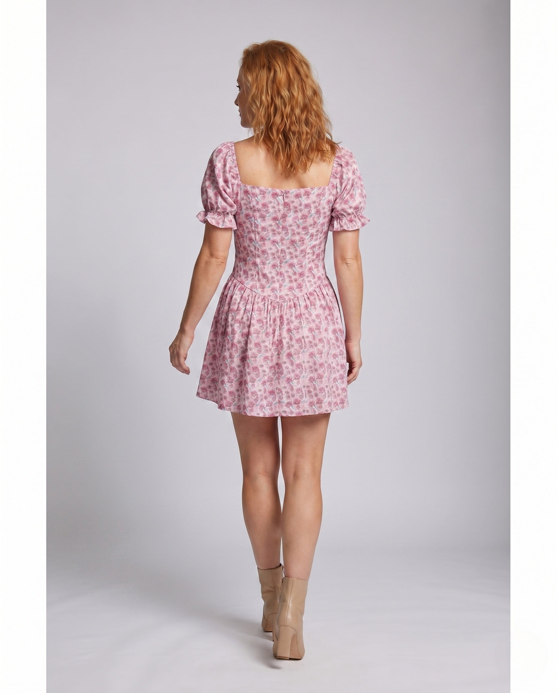 Product 15642569900362 - back_view