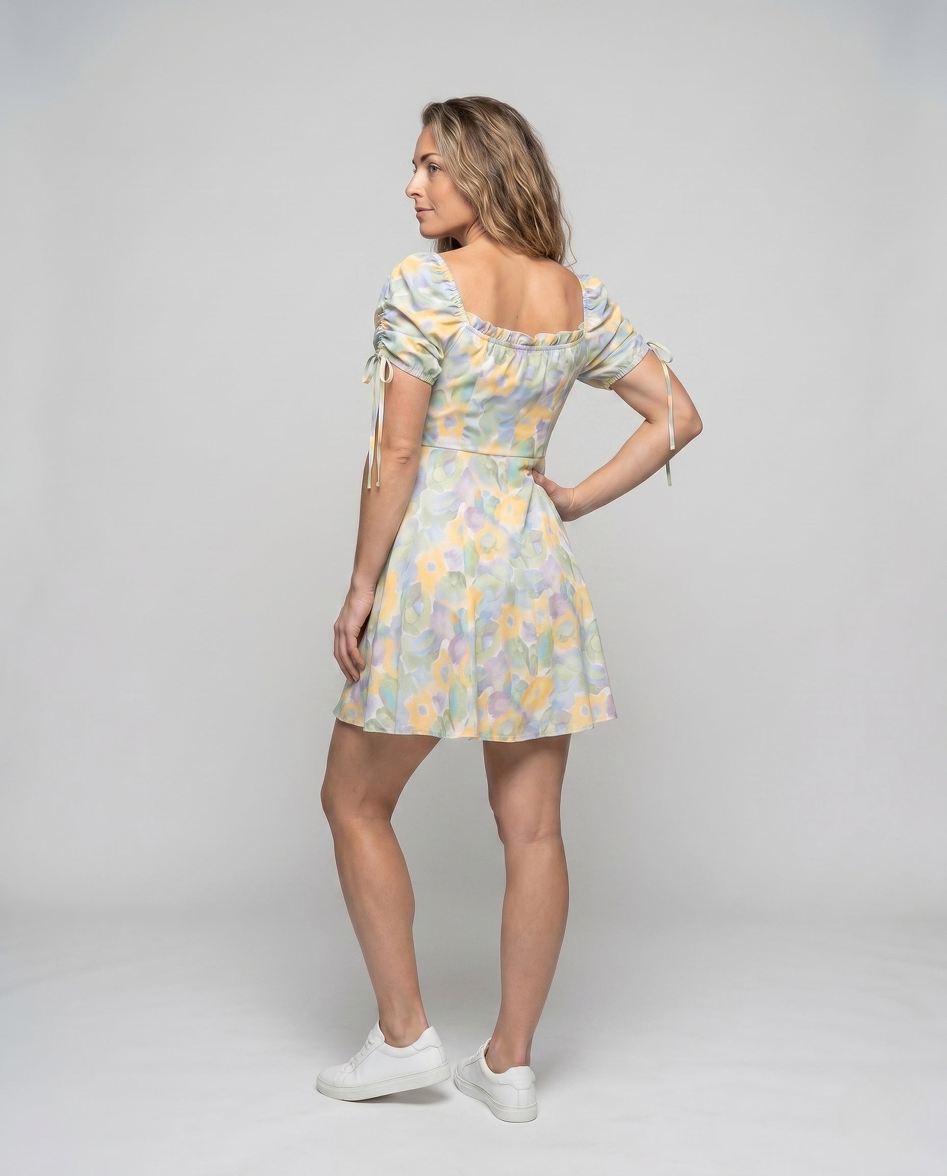 Product 15642571407690 - back_view