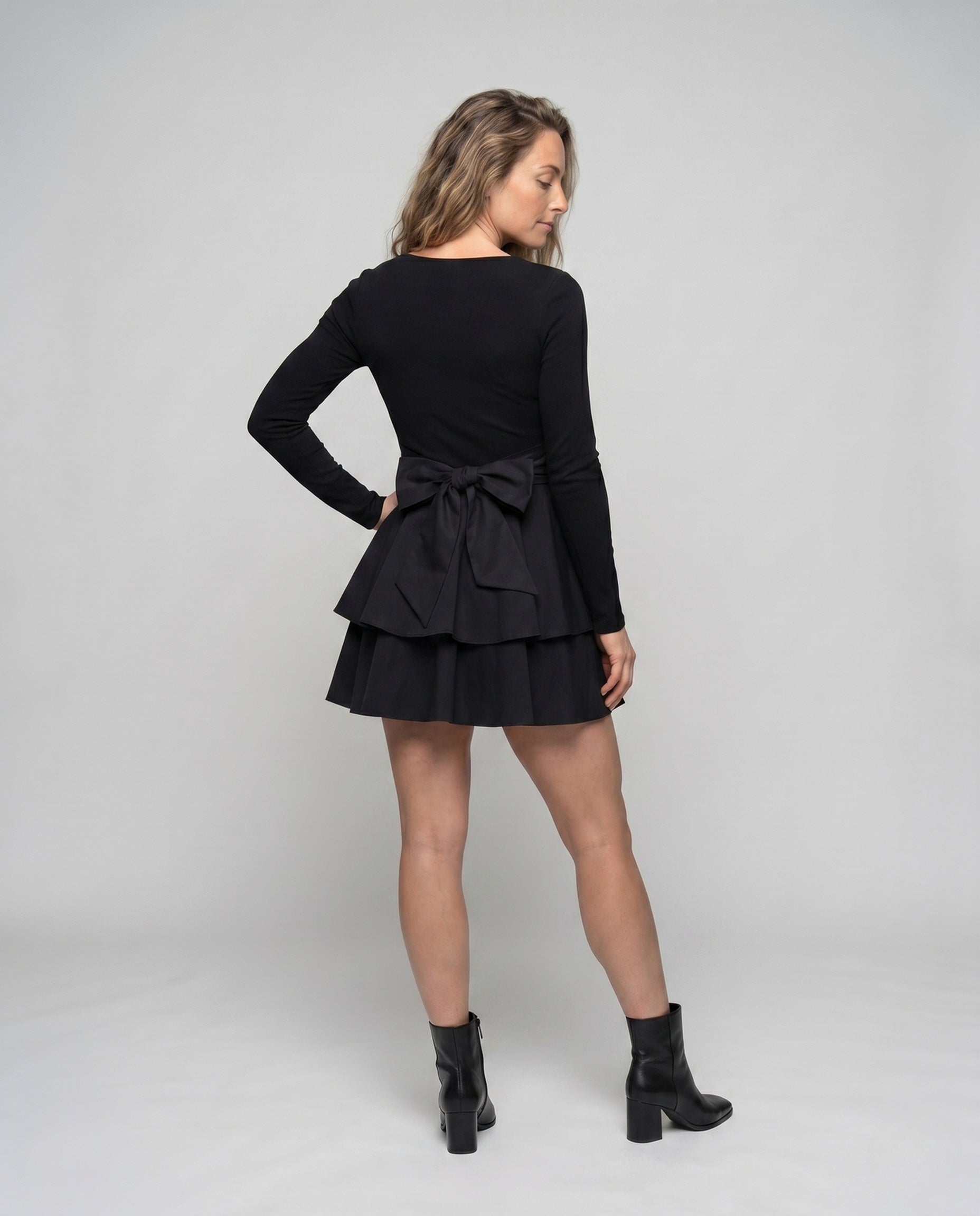 Product 15642572161354 - back_view