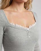 Product 15642572882250 - close_up_detail