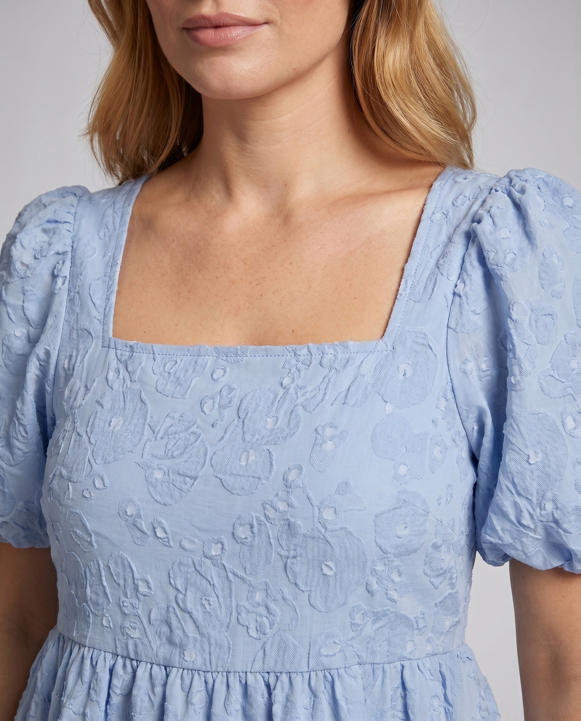 Product 15642573406538 - close_up_detail