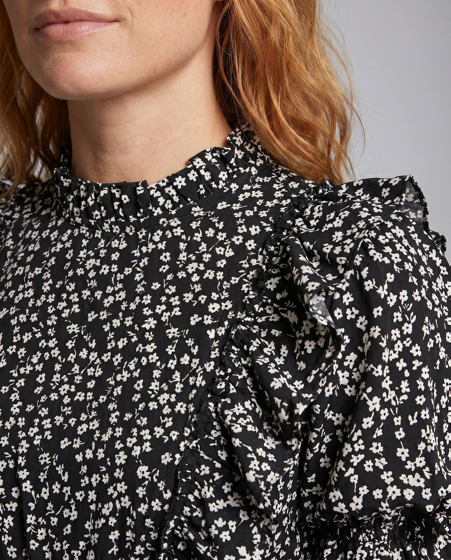 Product 15642573963594 - close_up_detail