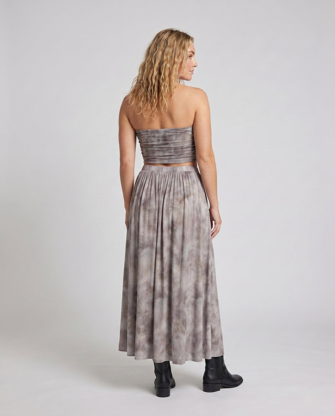 Product 15642577305930 - back_view