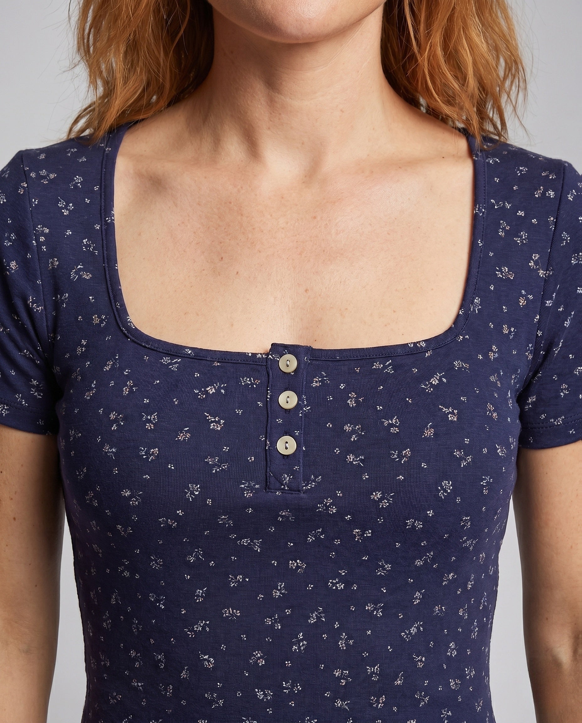 Product 15642580582730 - close_up_detail