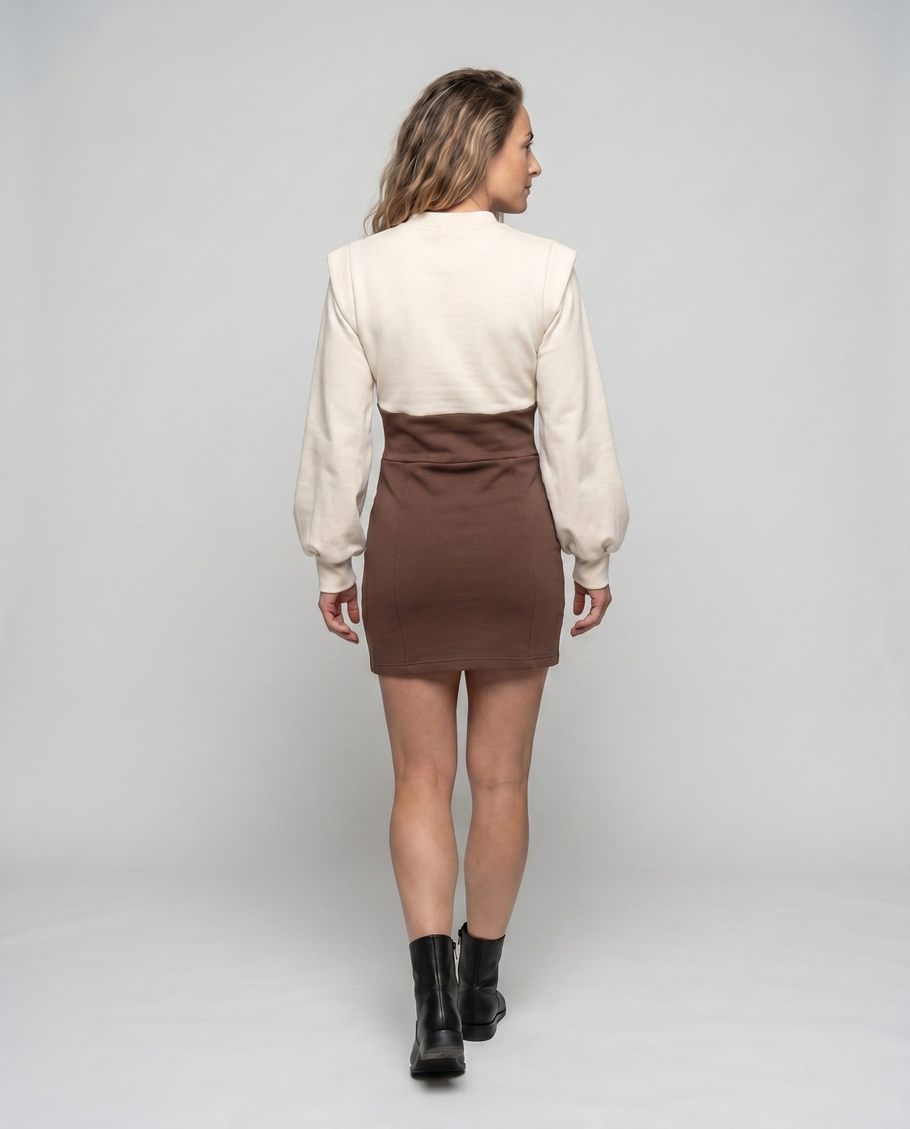 Product 15642583302474 - back_view