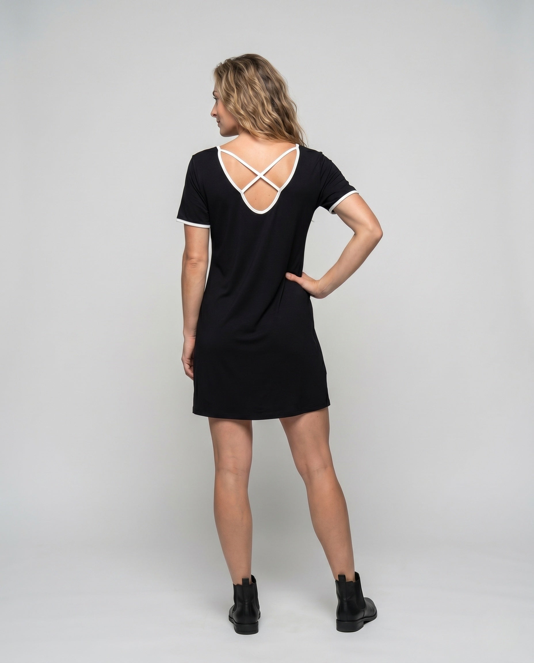Product 15642583368010 - back_view