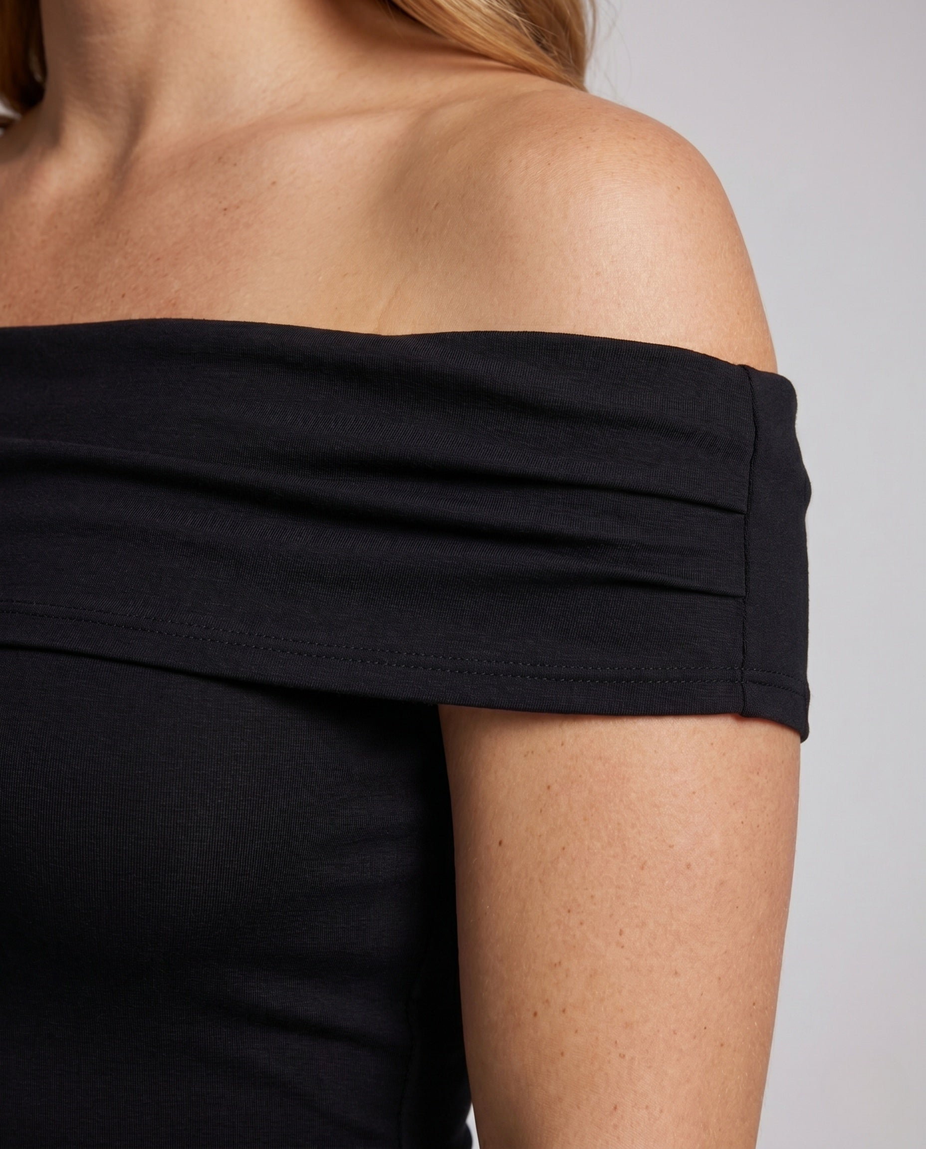 Product 15642585170250 - close_up_detail