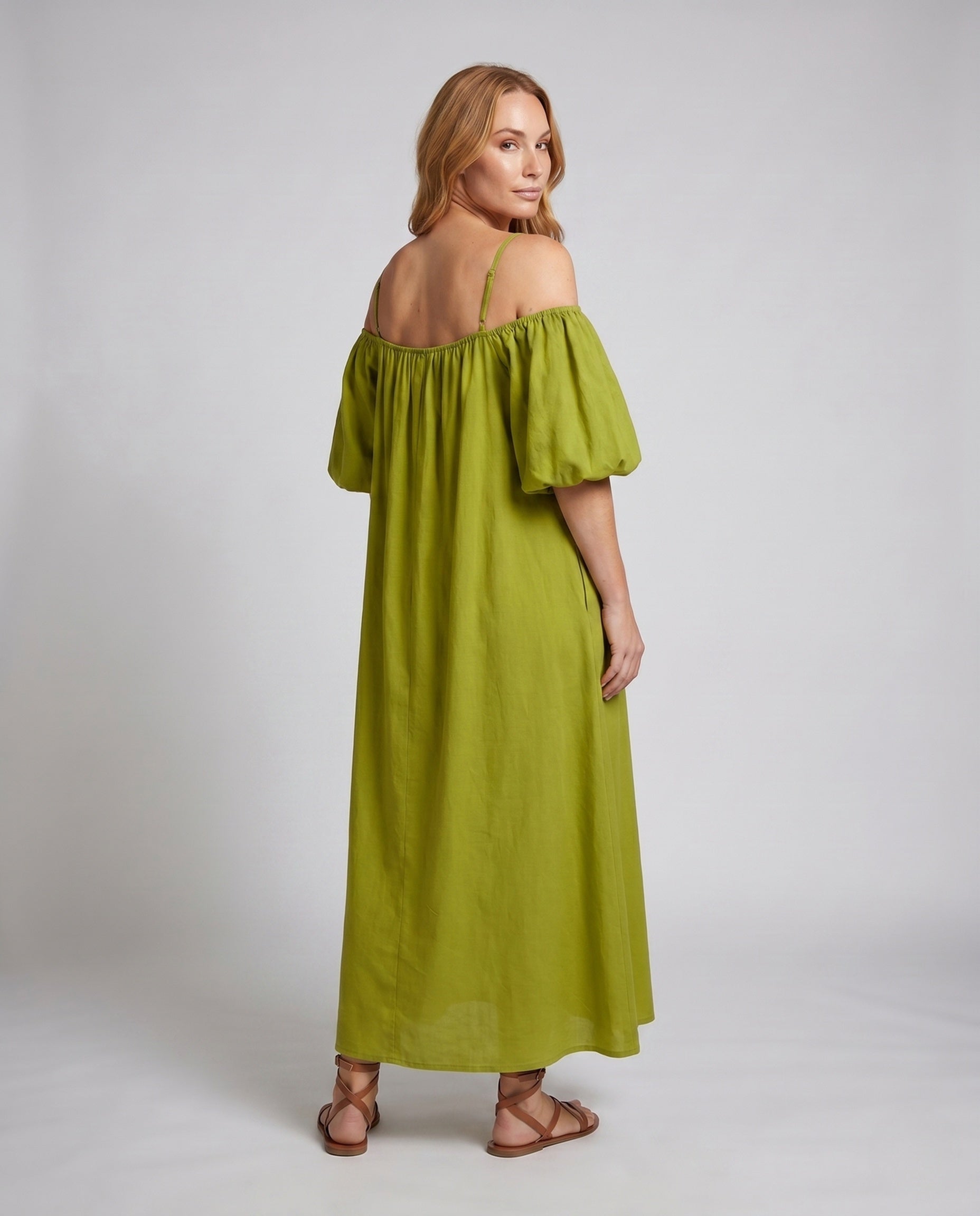 Product 15642585366858 - back_view