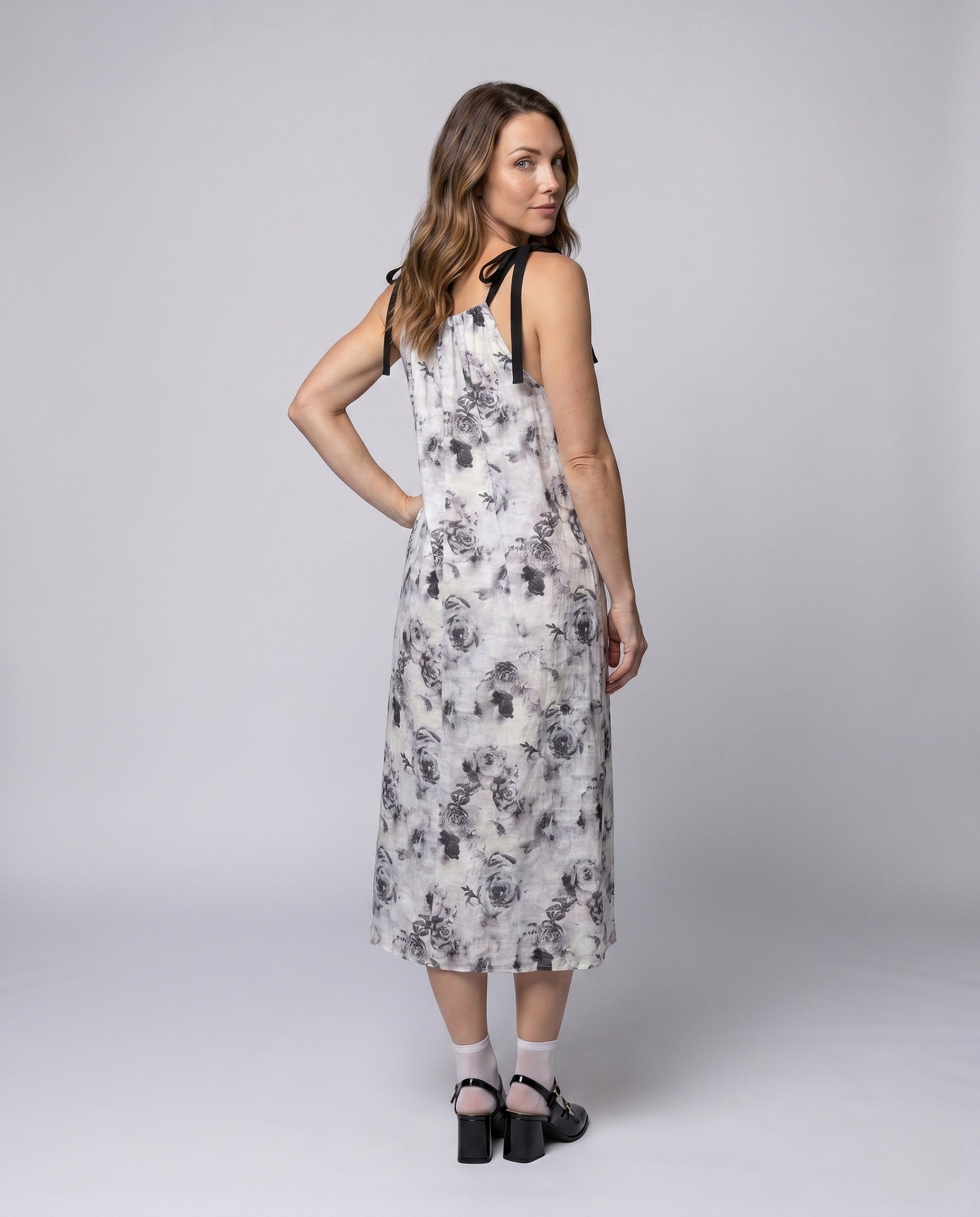 Product 15642593493322 - back_view