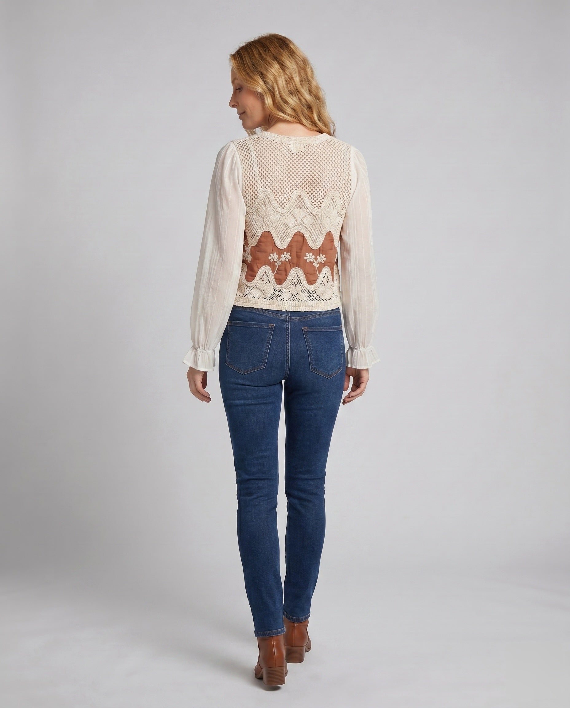 Product 15645930291530 - back_view
