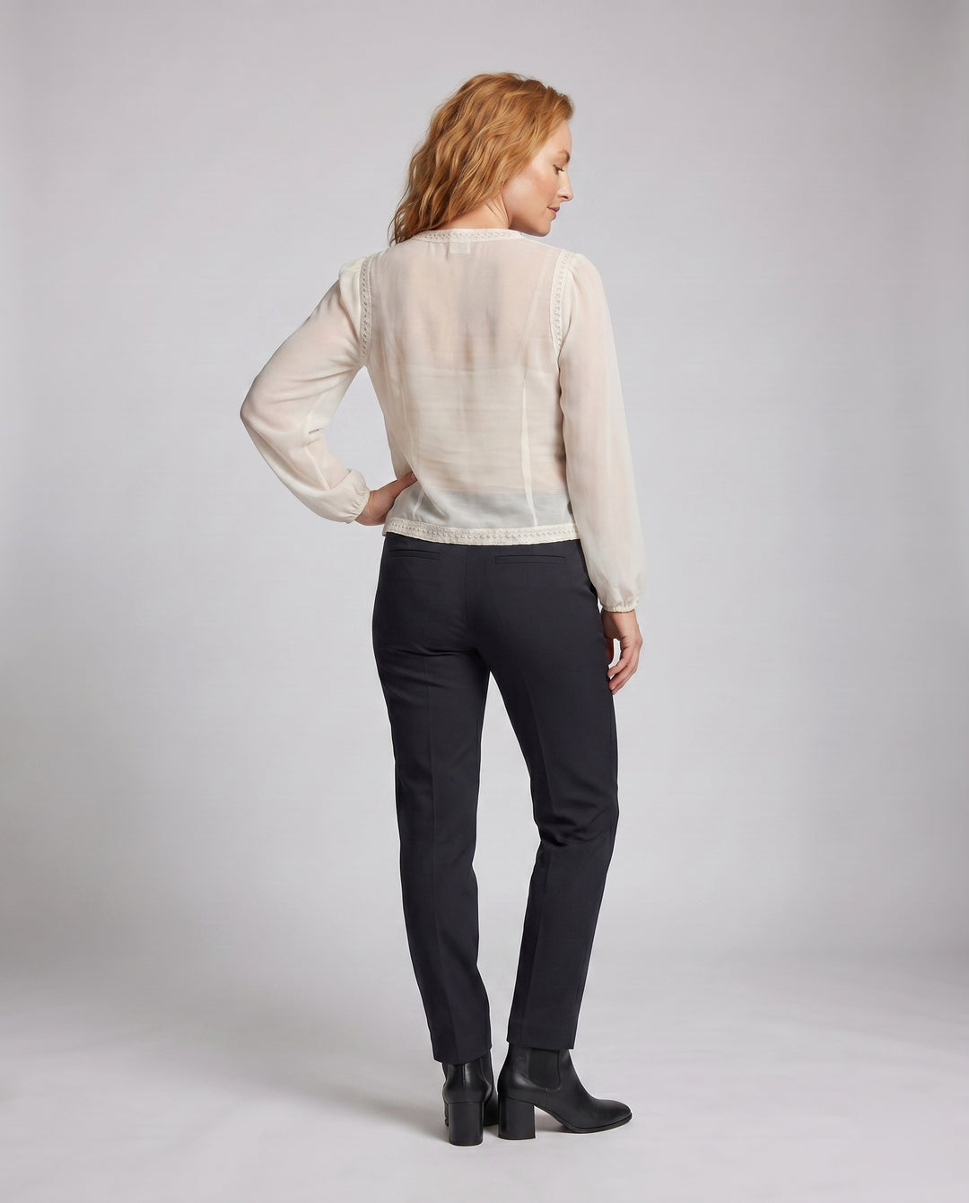Product 15645930586442 - back_view