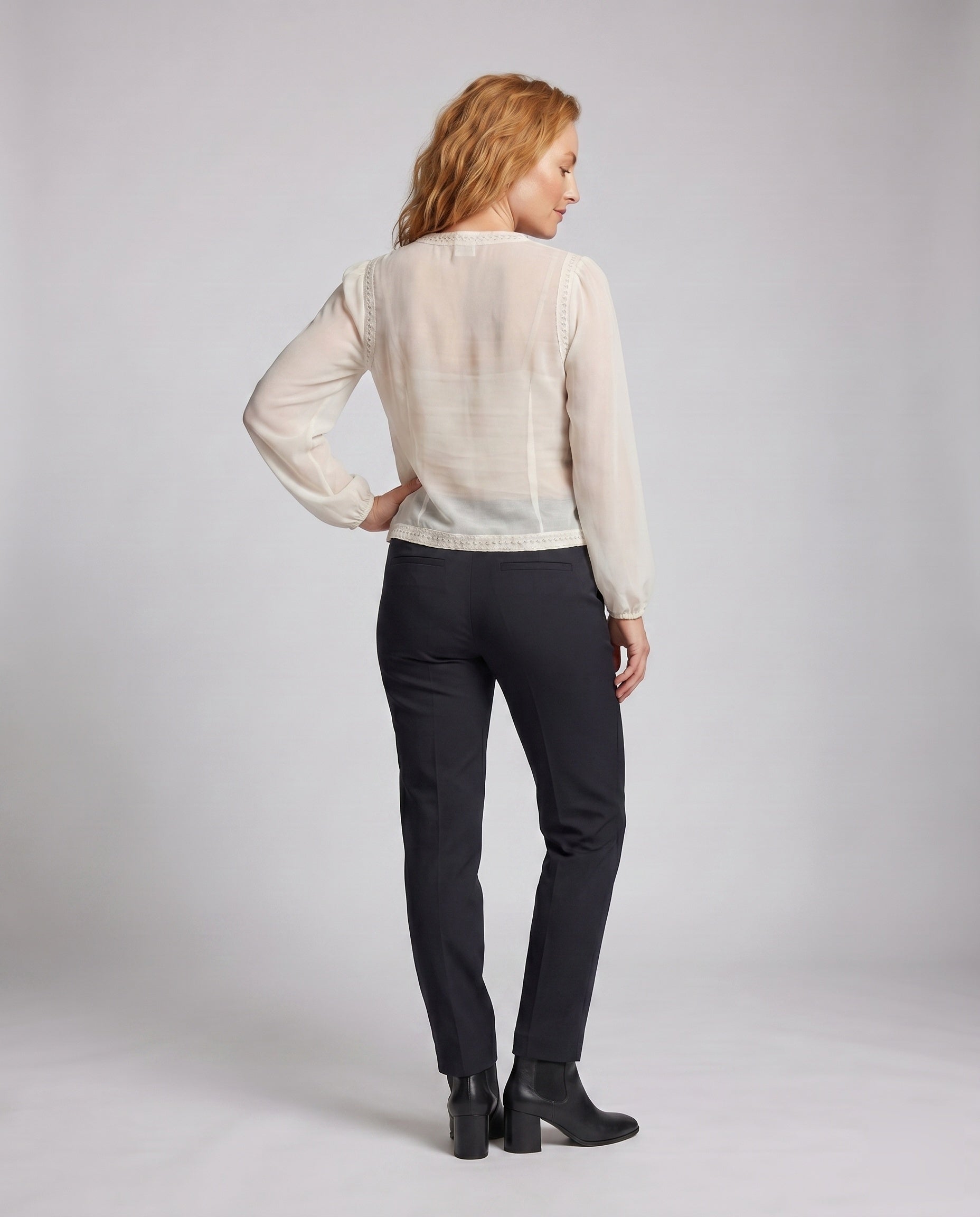 Product 15645930586442 - back_view