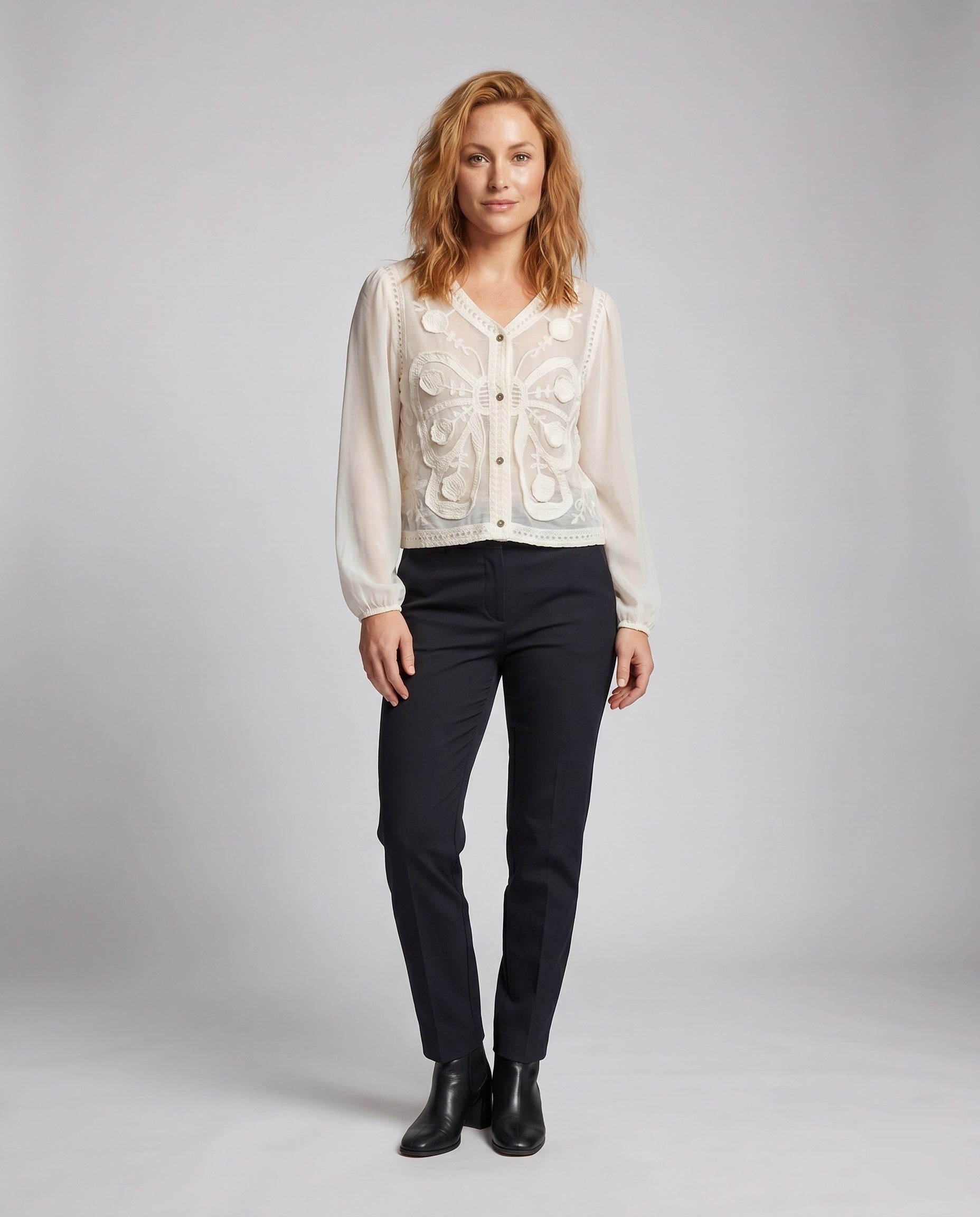 Product 15645930586442 - full_body_front
