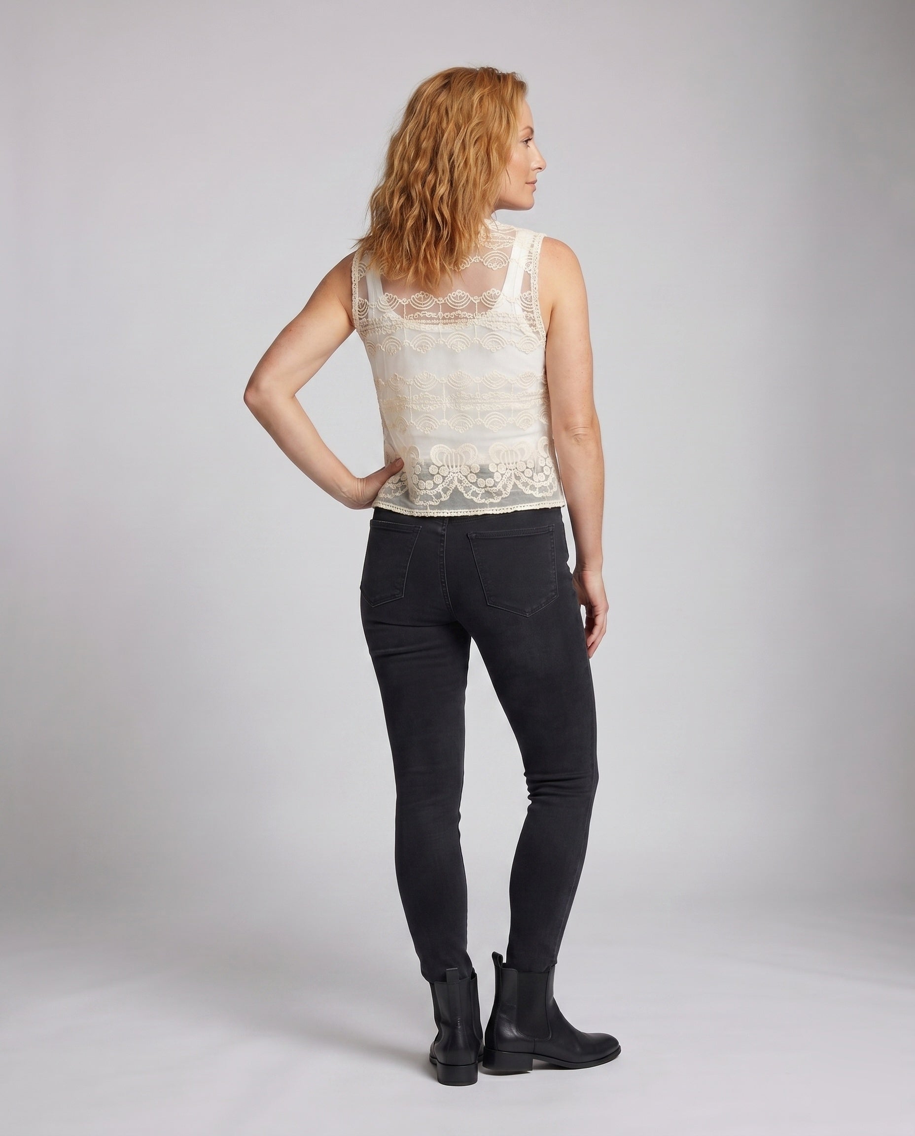 Product 15645931340106 - back_view