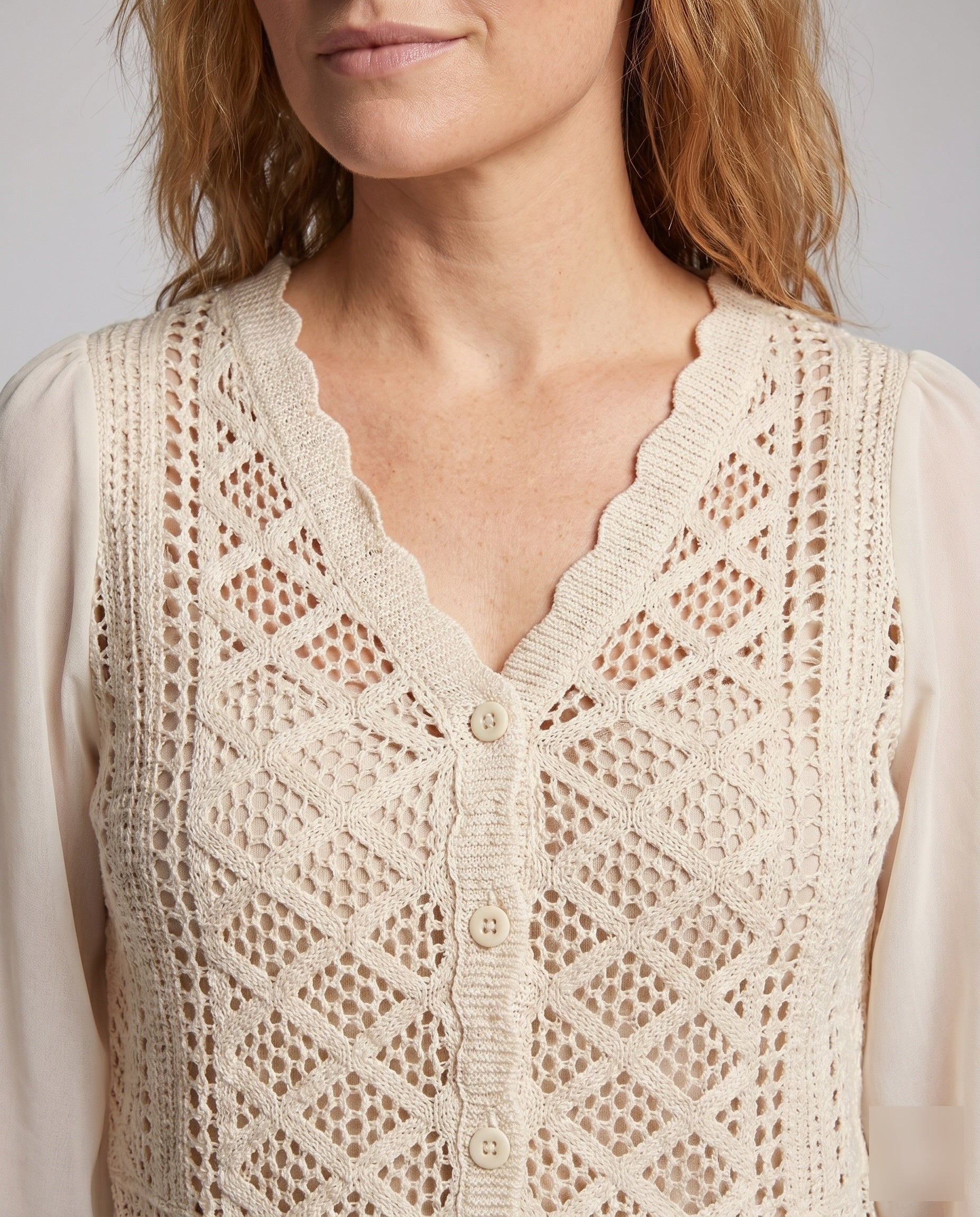 Damen elegante Häkelbluse mit transparenten Puffärmeln und fransigem Abschluss R&B