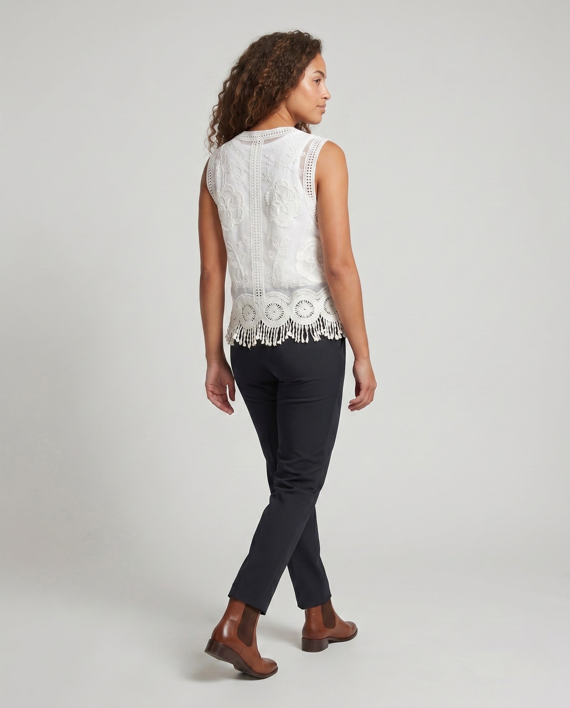 Product 15645932257610 - back_view