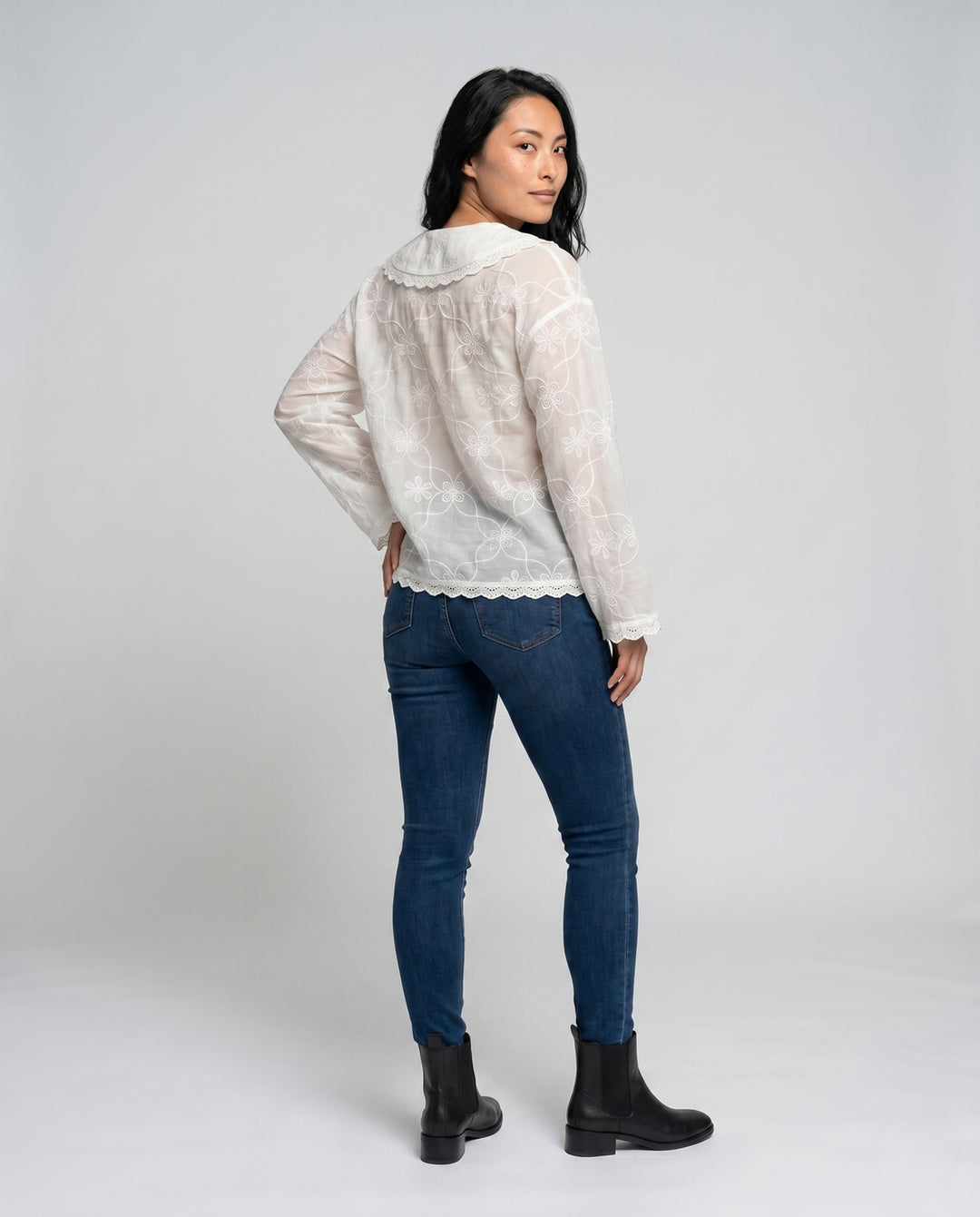 Product 15645933502794 - back_view
