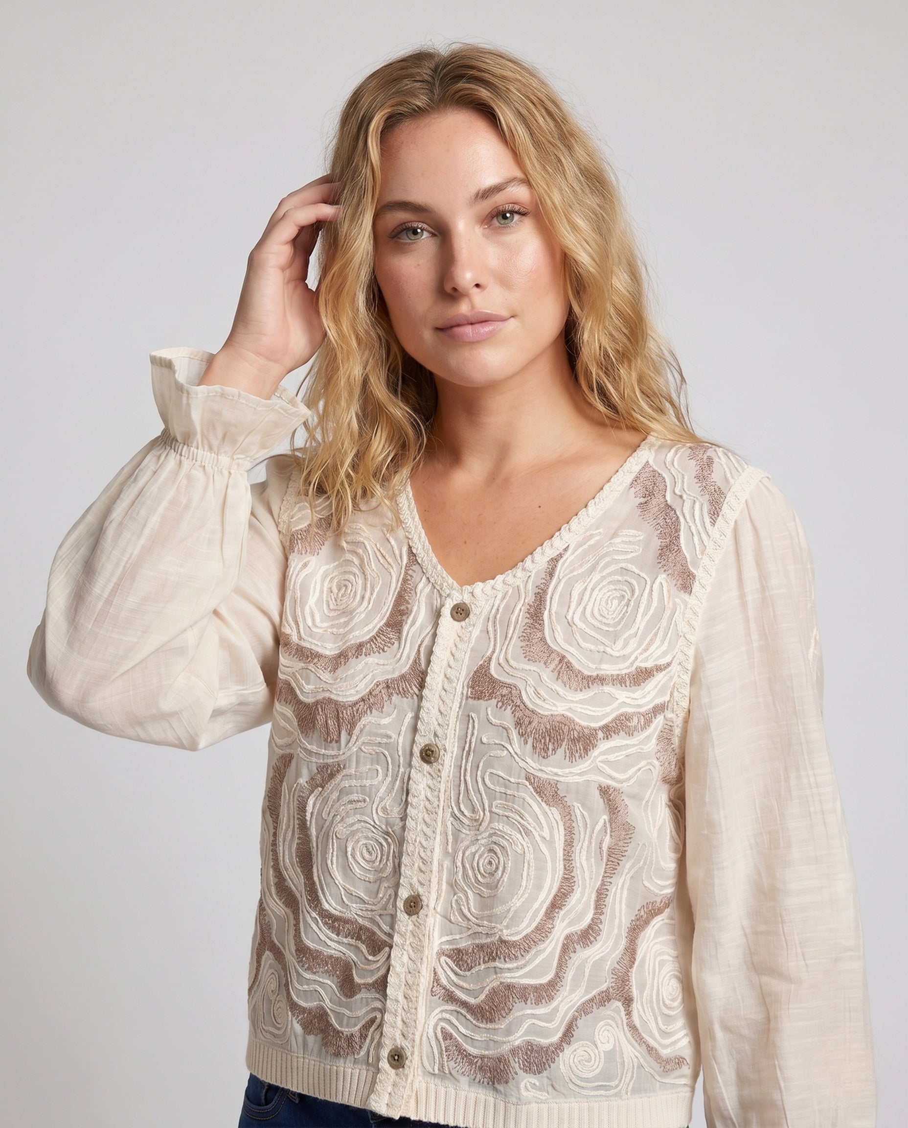 Product 15645934846282 - upper_body