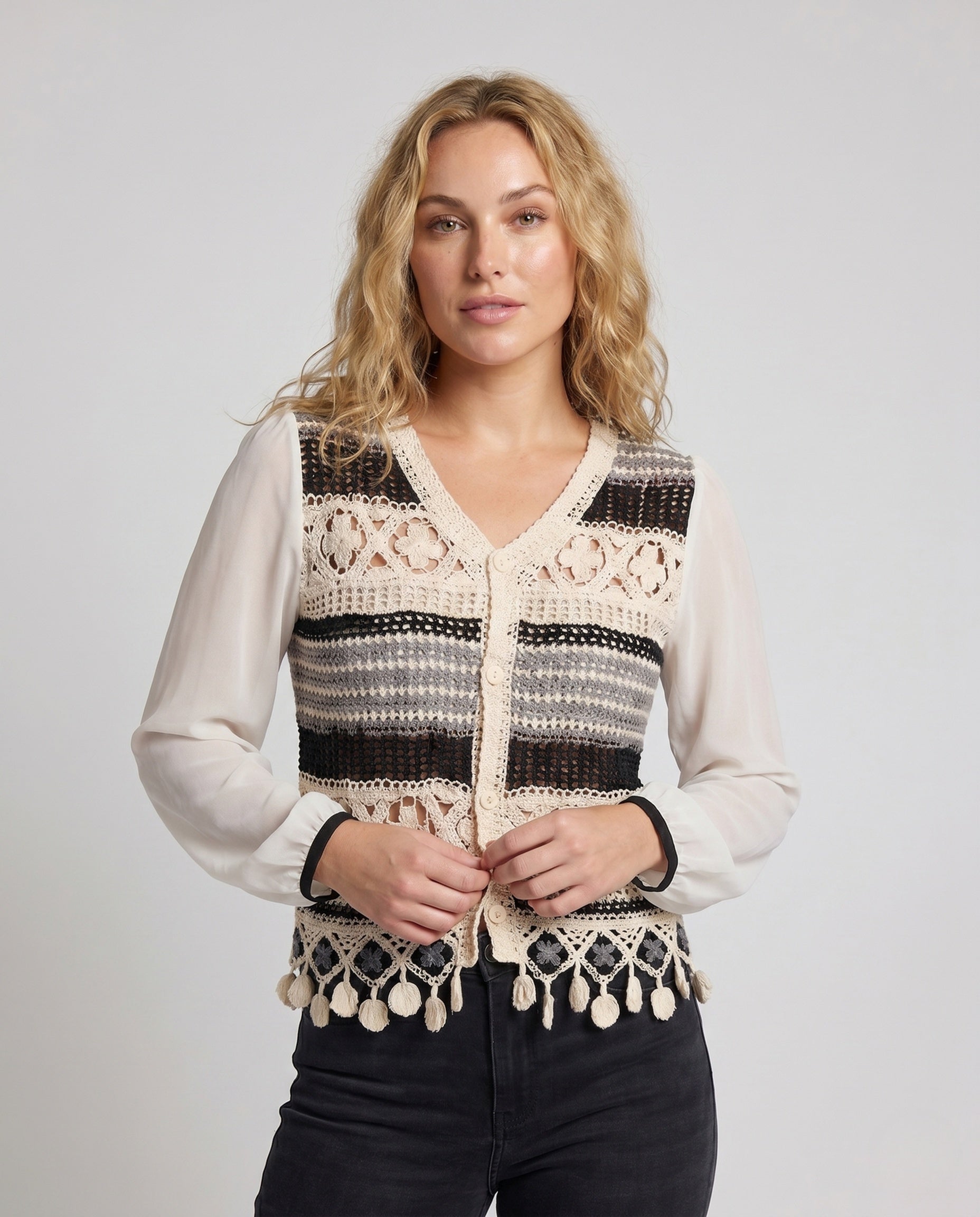 Product 15645935829322 - upper_body