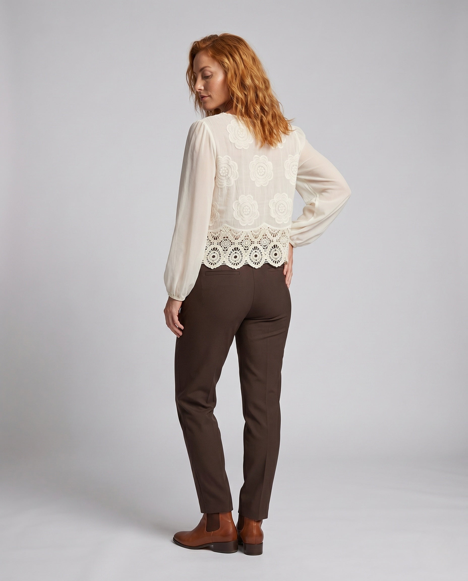 Product 15645937533258 - back_view