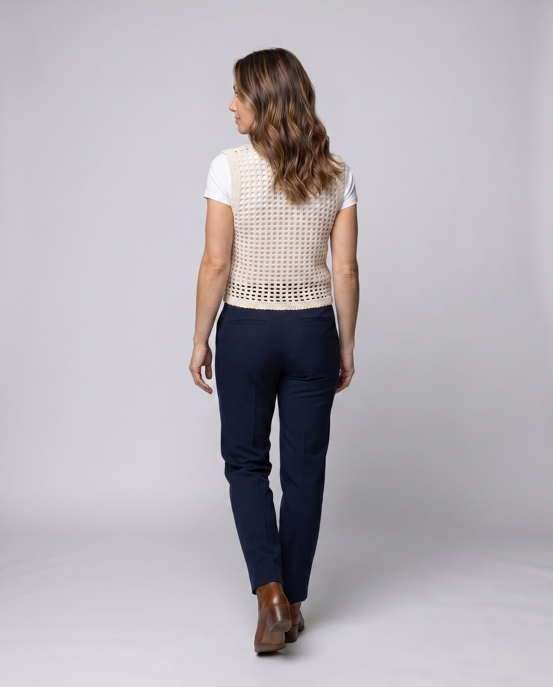 Product 15645937860938 - back_view