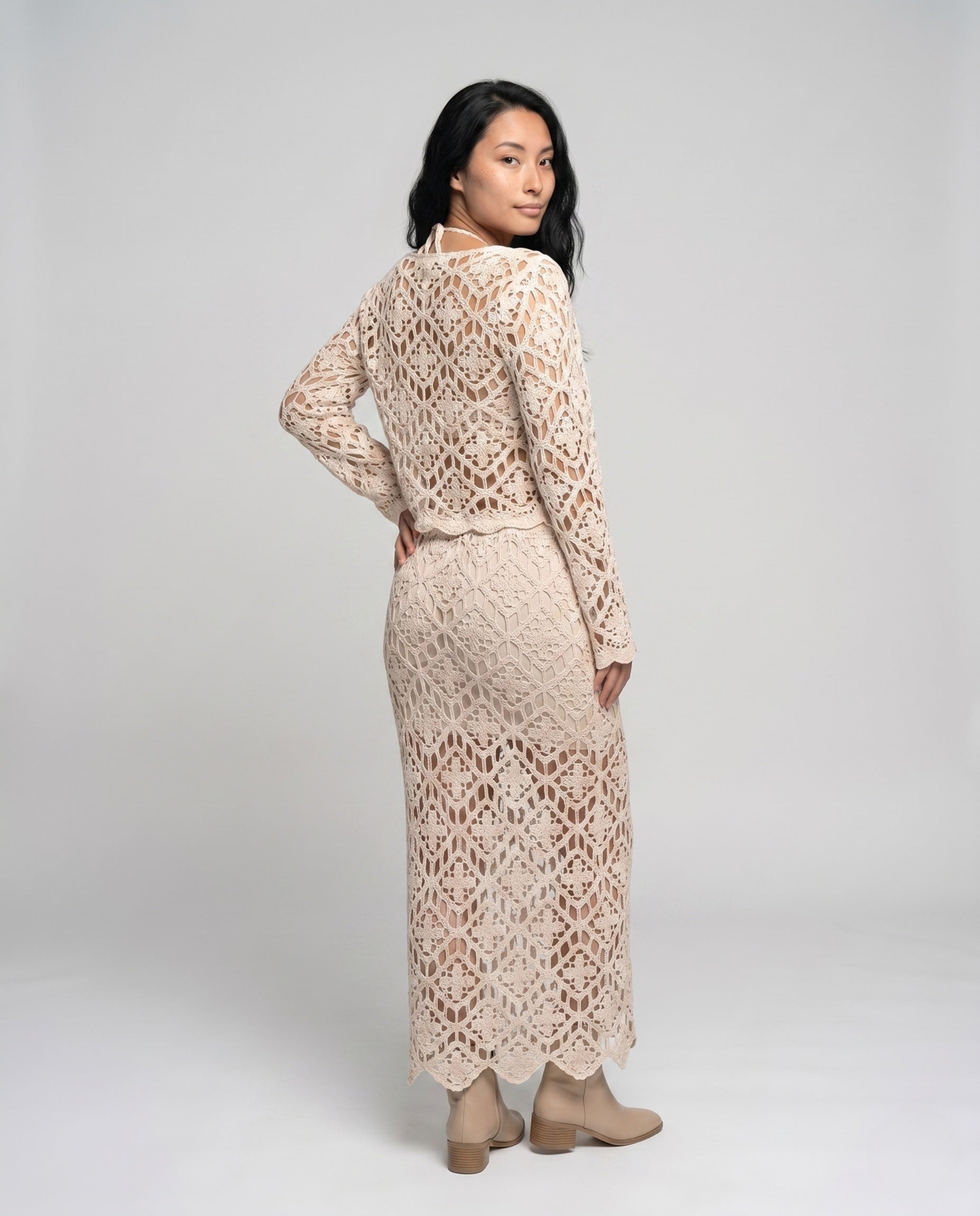 Product 15645938680138 - back_view