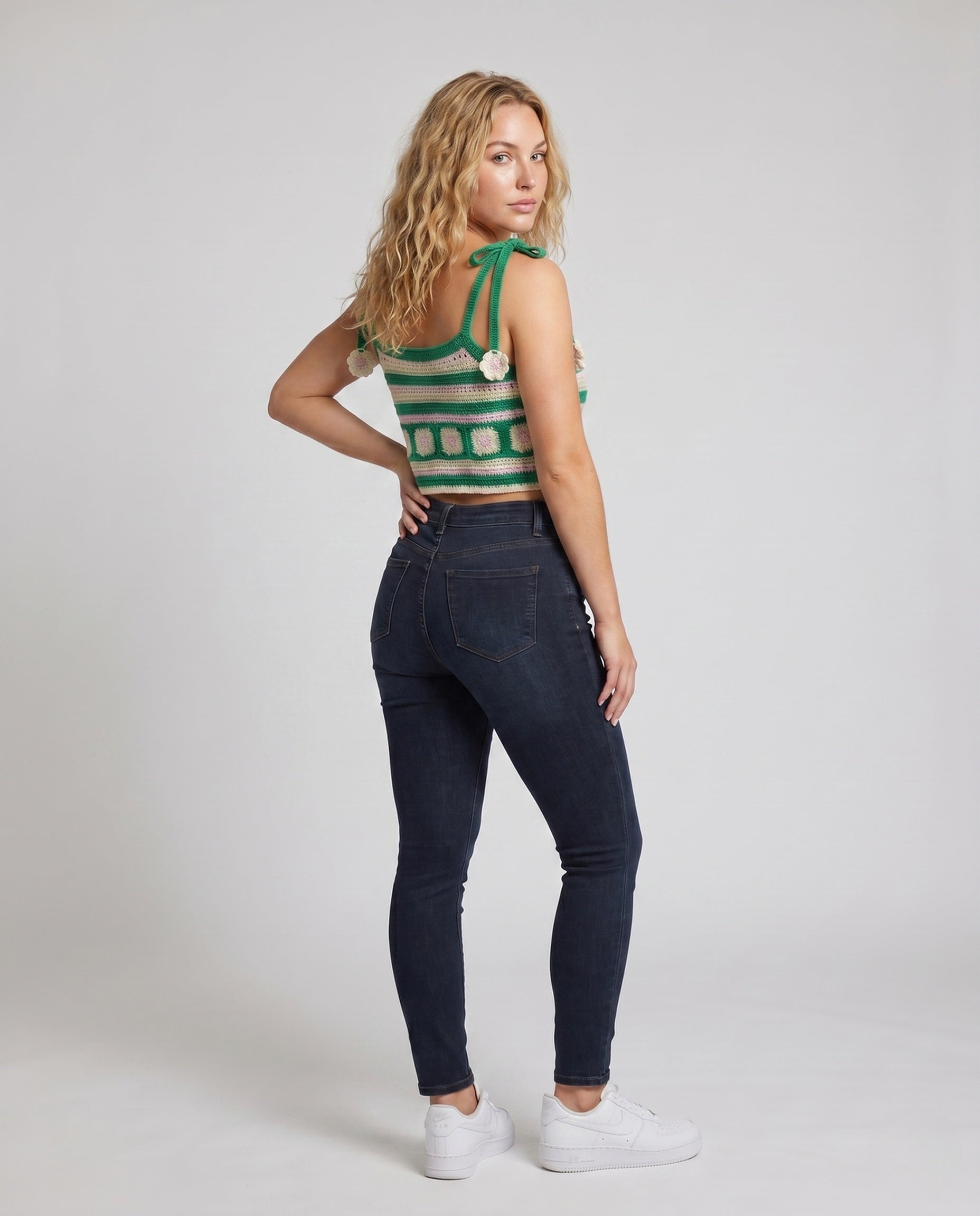 Product 15645939499338 - back_view