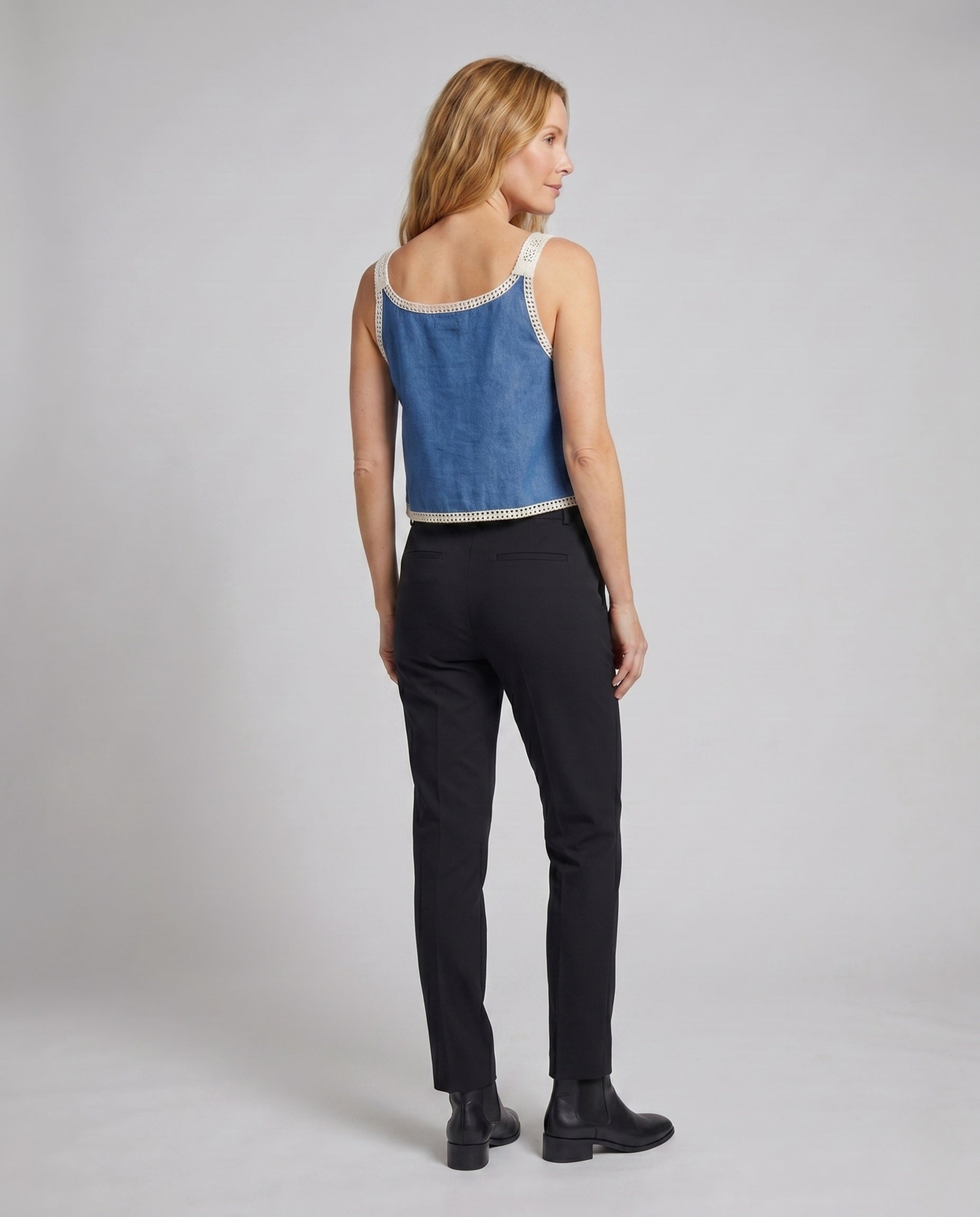 Product 15645939859786 - back_view