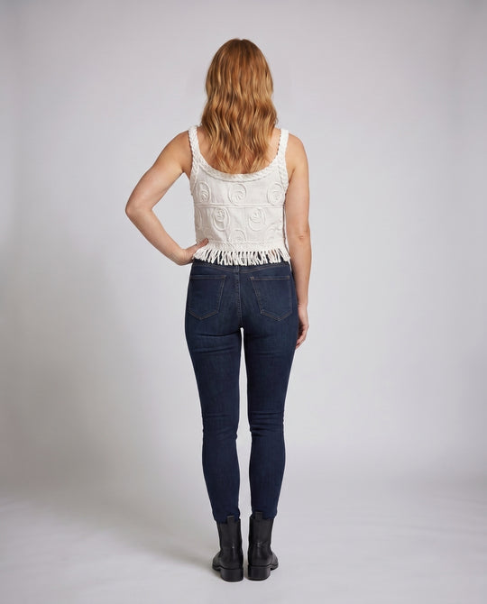 Product 15645941268810 - back_view
