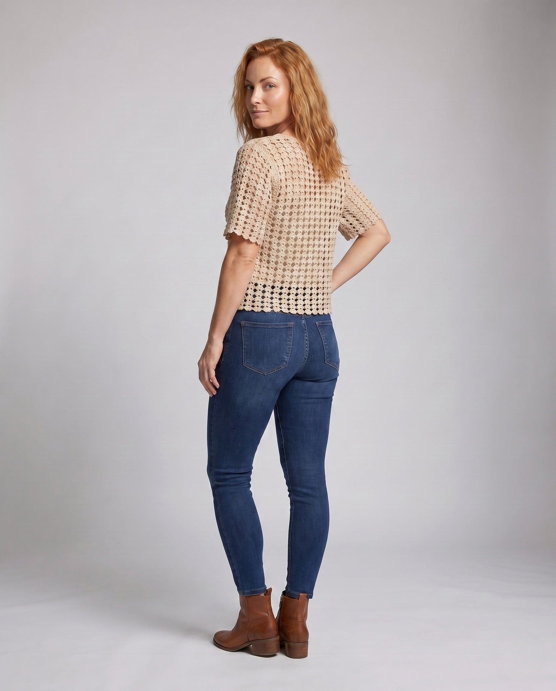 Product 15645942546762 - back_view