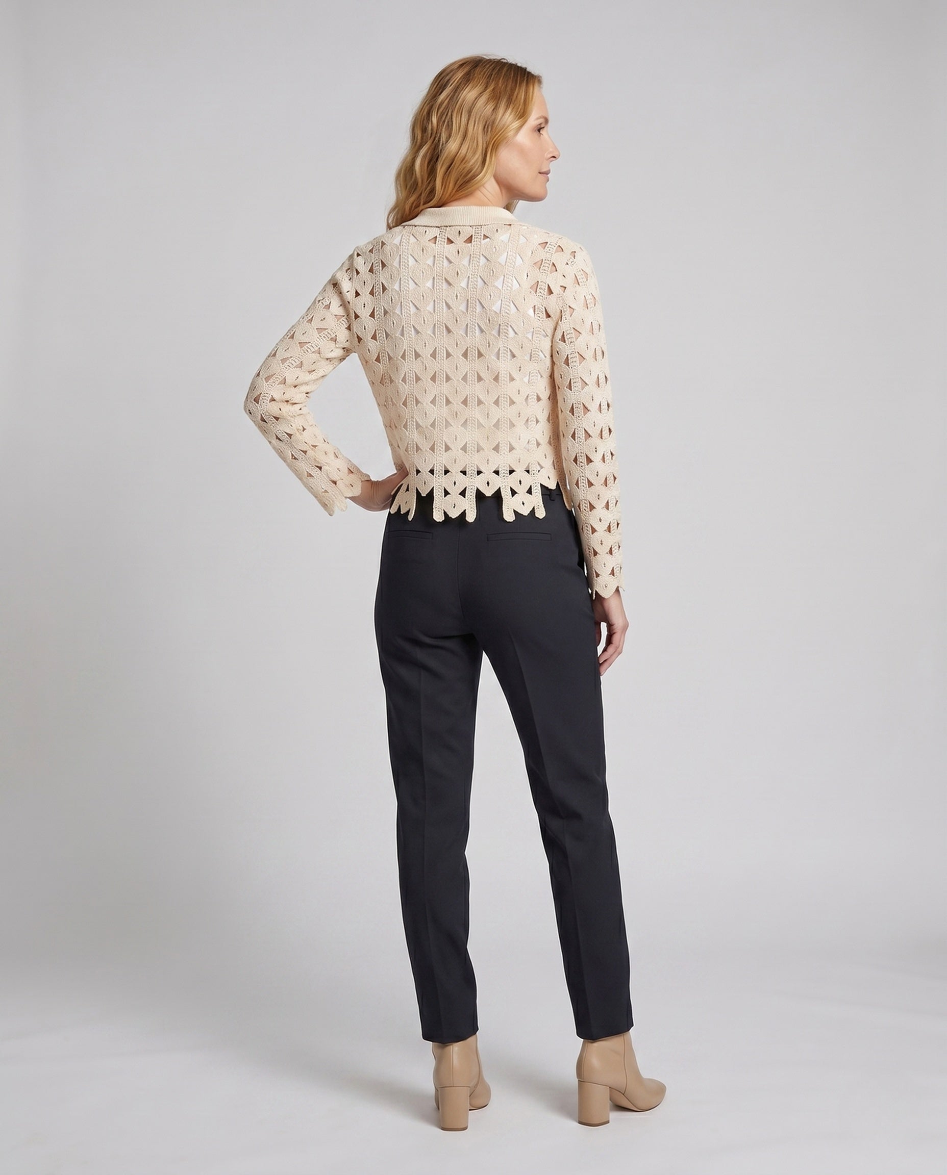 Product 15645945594186 - back_view