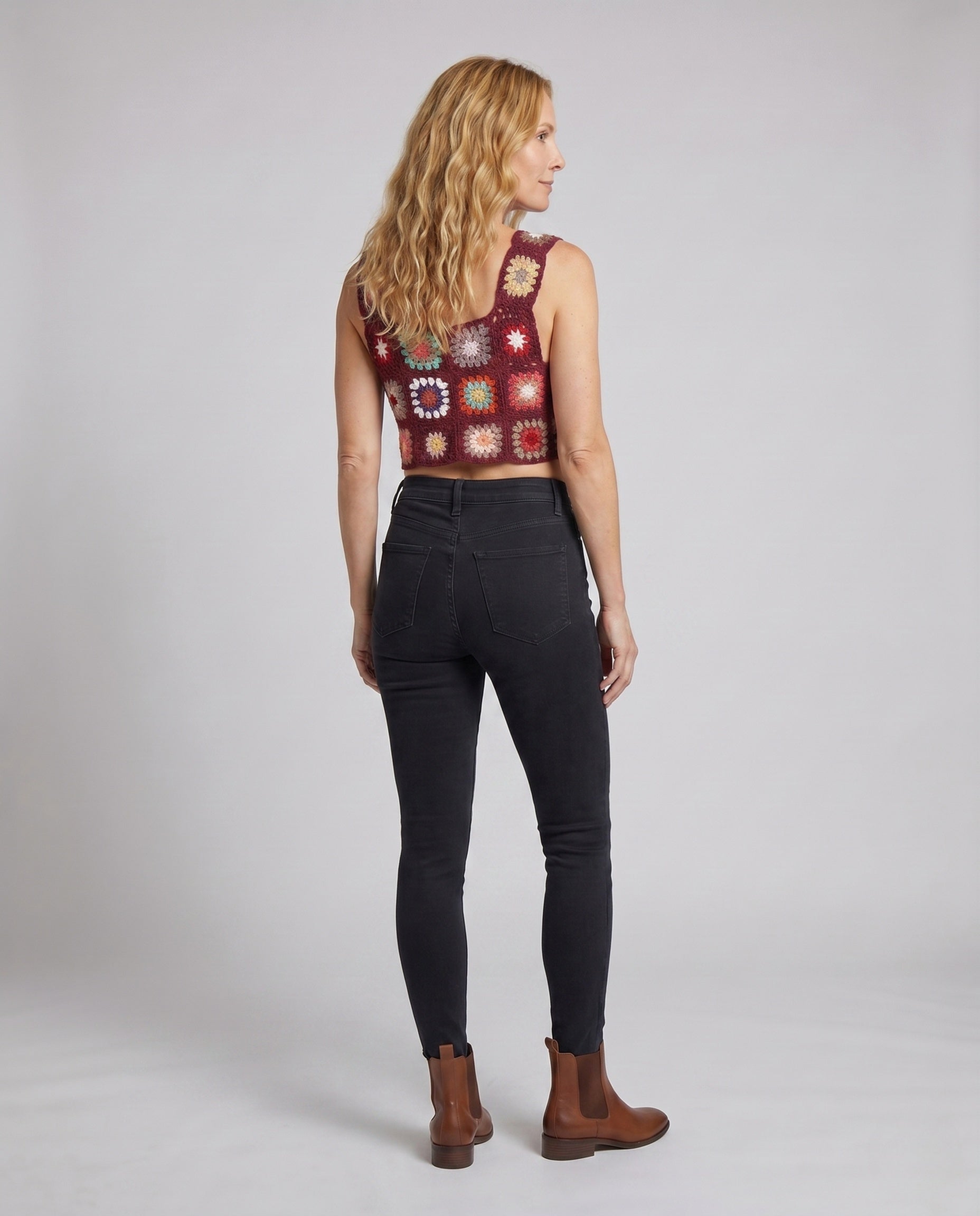 Product 15645945626954 - back_view