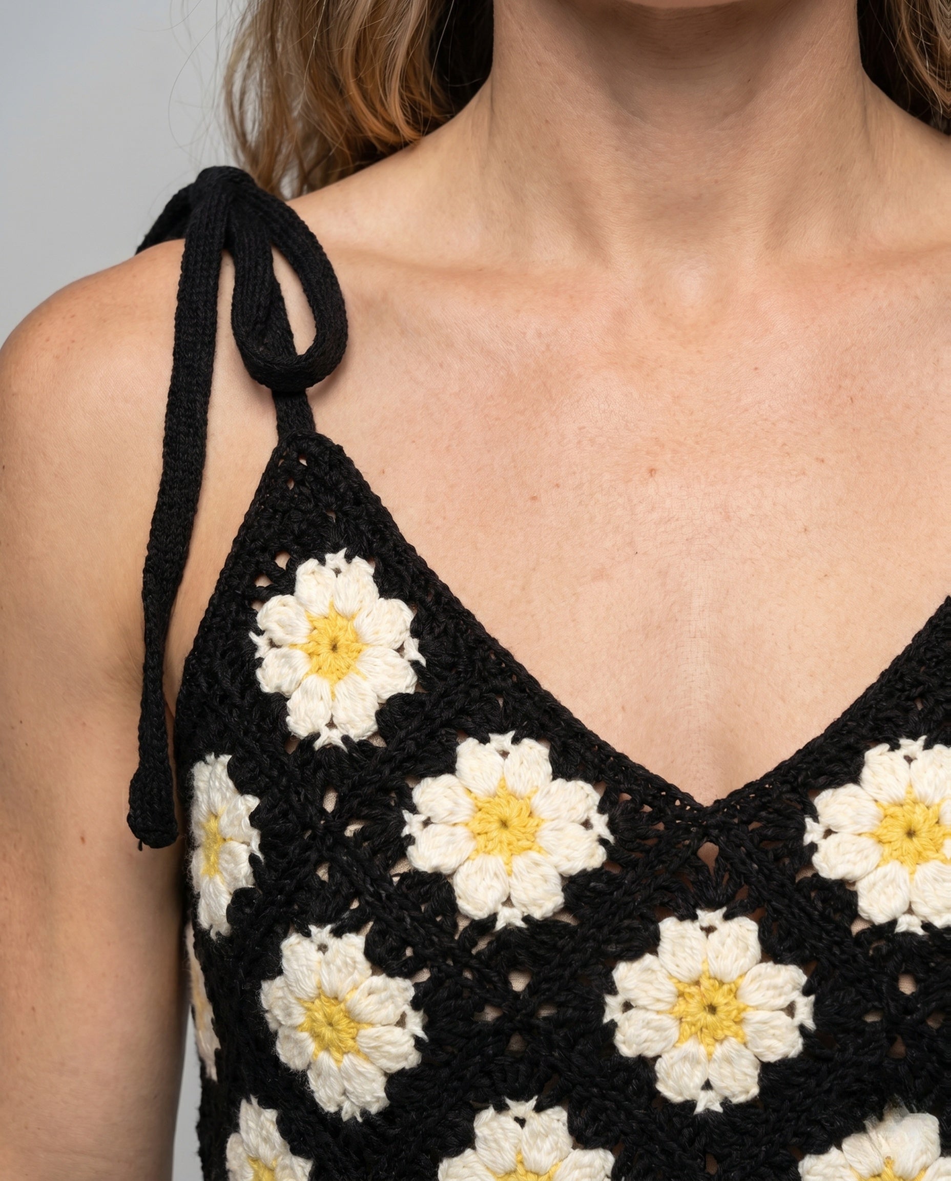 Product 15645947298122 - close_up_detail