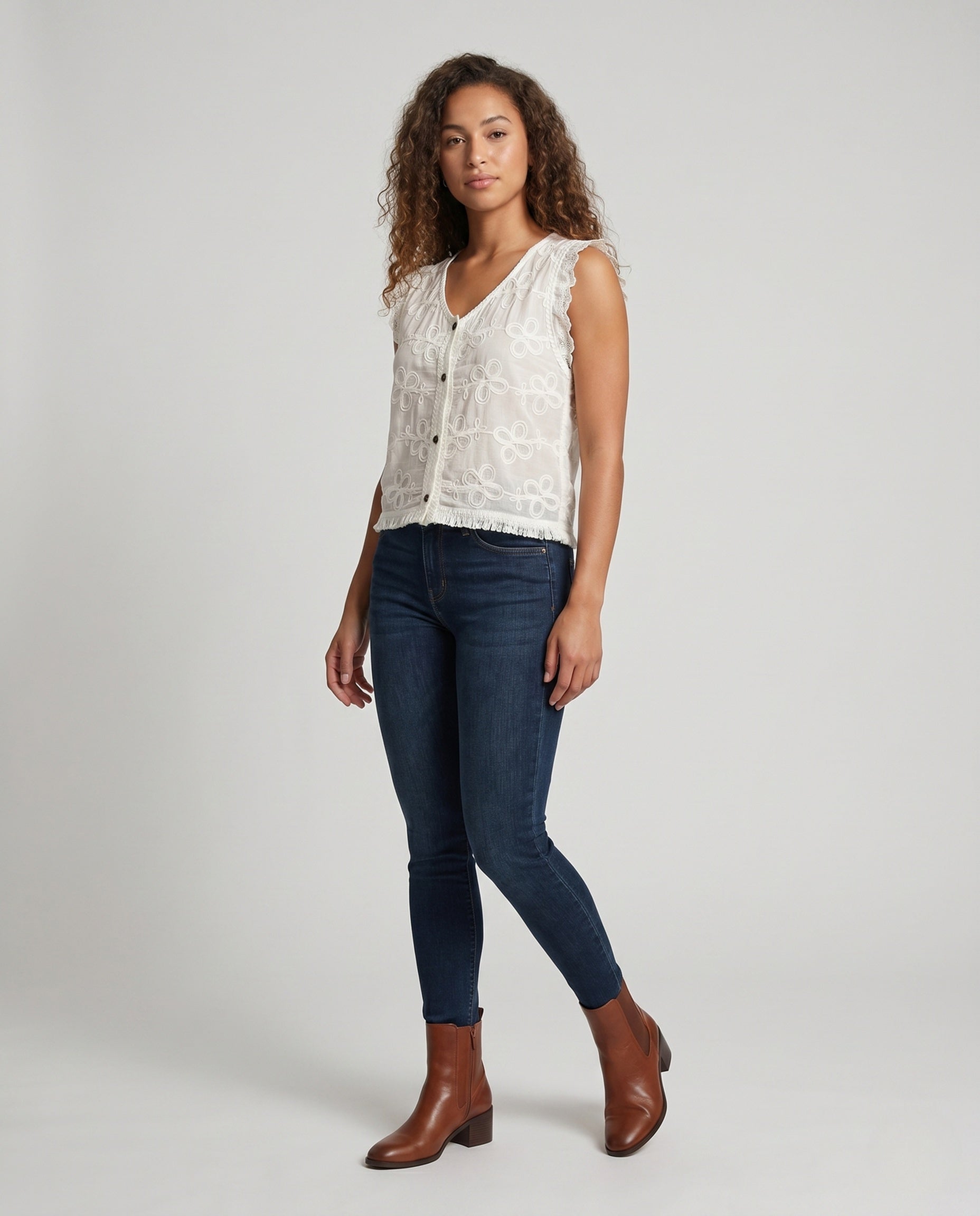 Product 15645948182858 - full_body_front