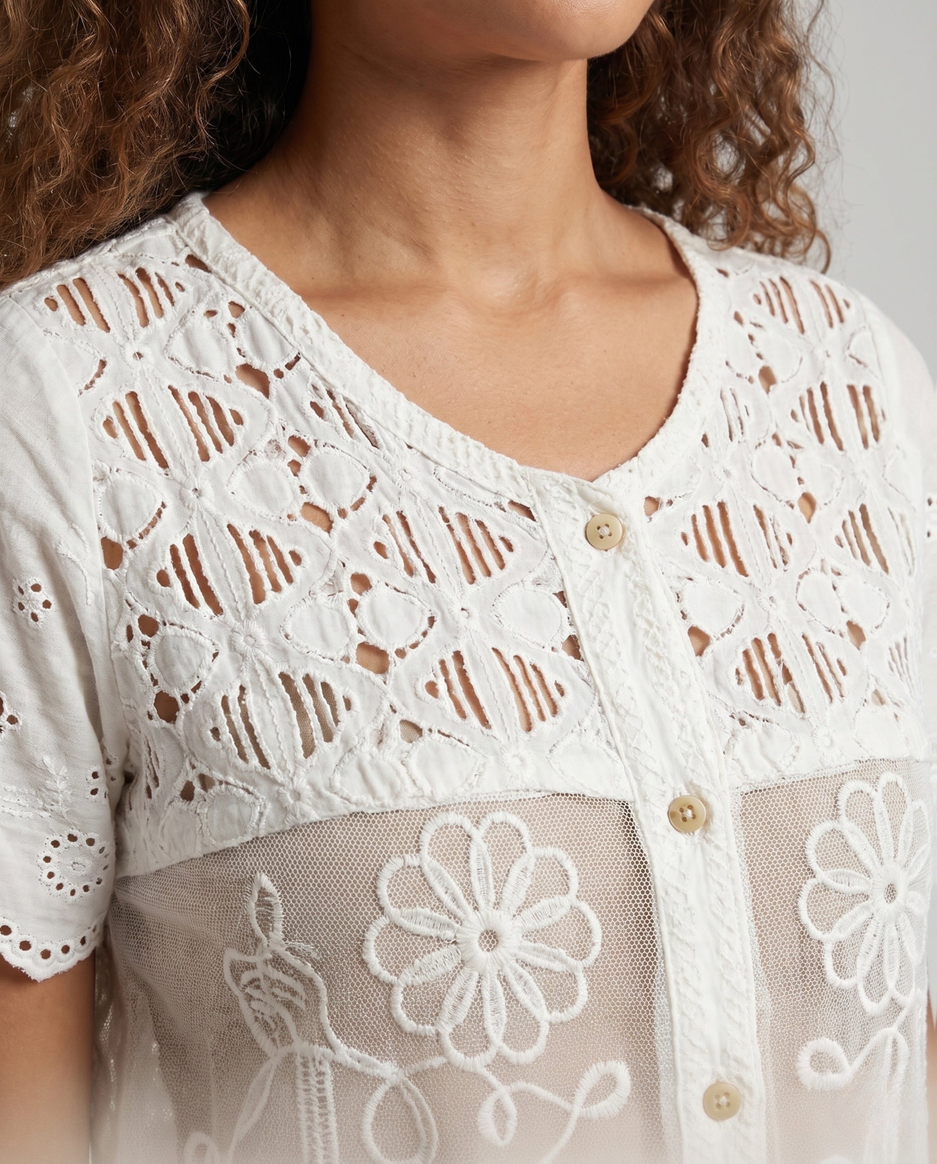 Product 15645948215626 - close_up_detail