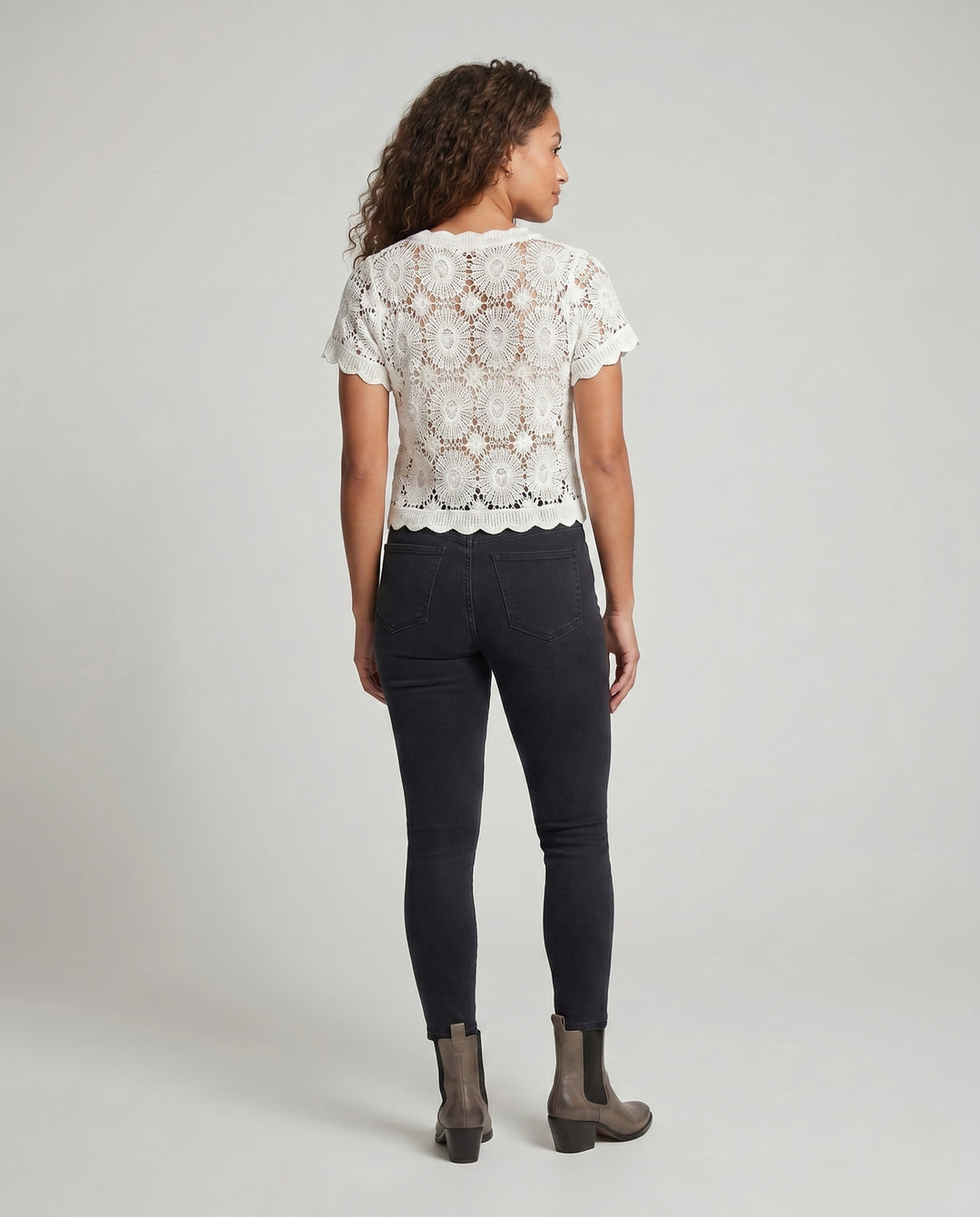 Product 15645948313930 - back_view