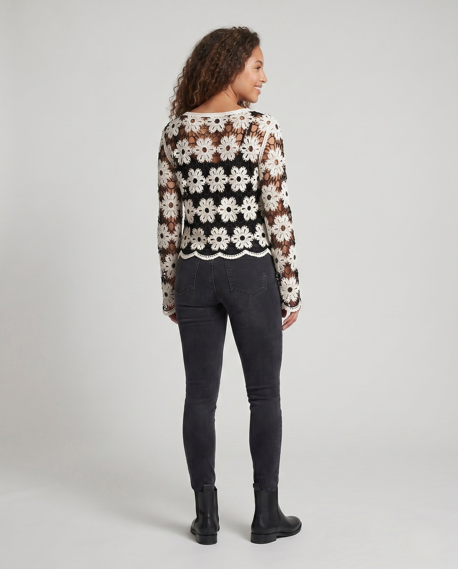 Product 15645948510538 - back_view