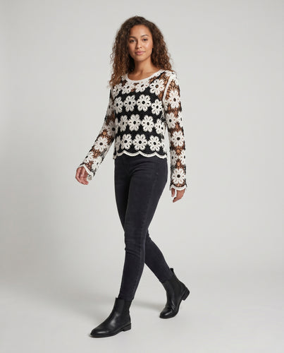 Damen Häkelbluse mit floralen Mustern und transparenten Ärmeln R&B