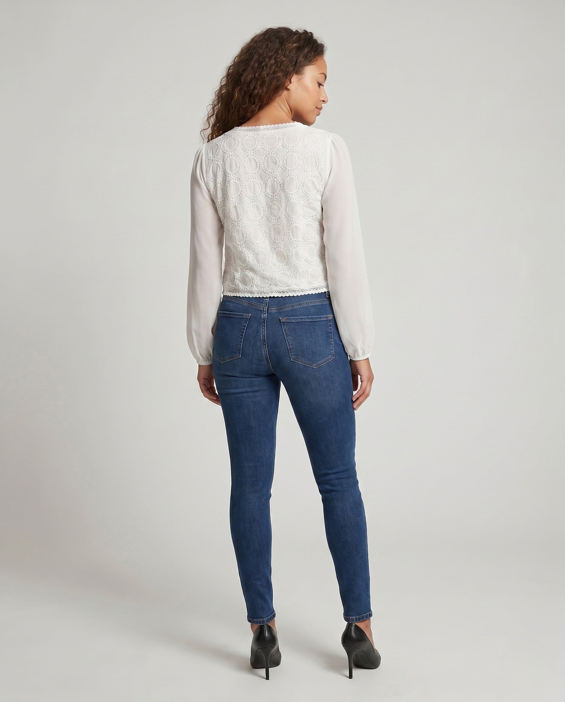Product 15645948739914 - back_view