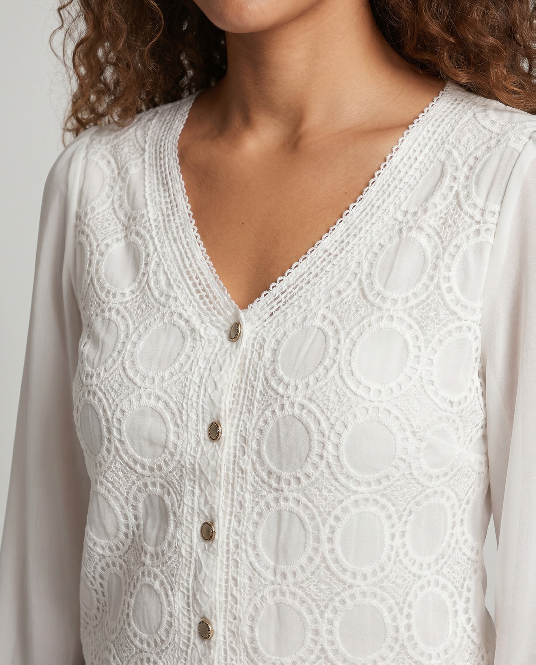 Product 15645948739914 - close_up_detail