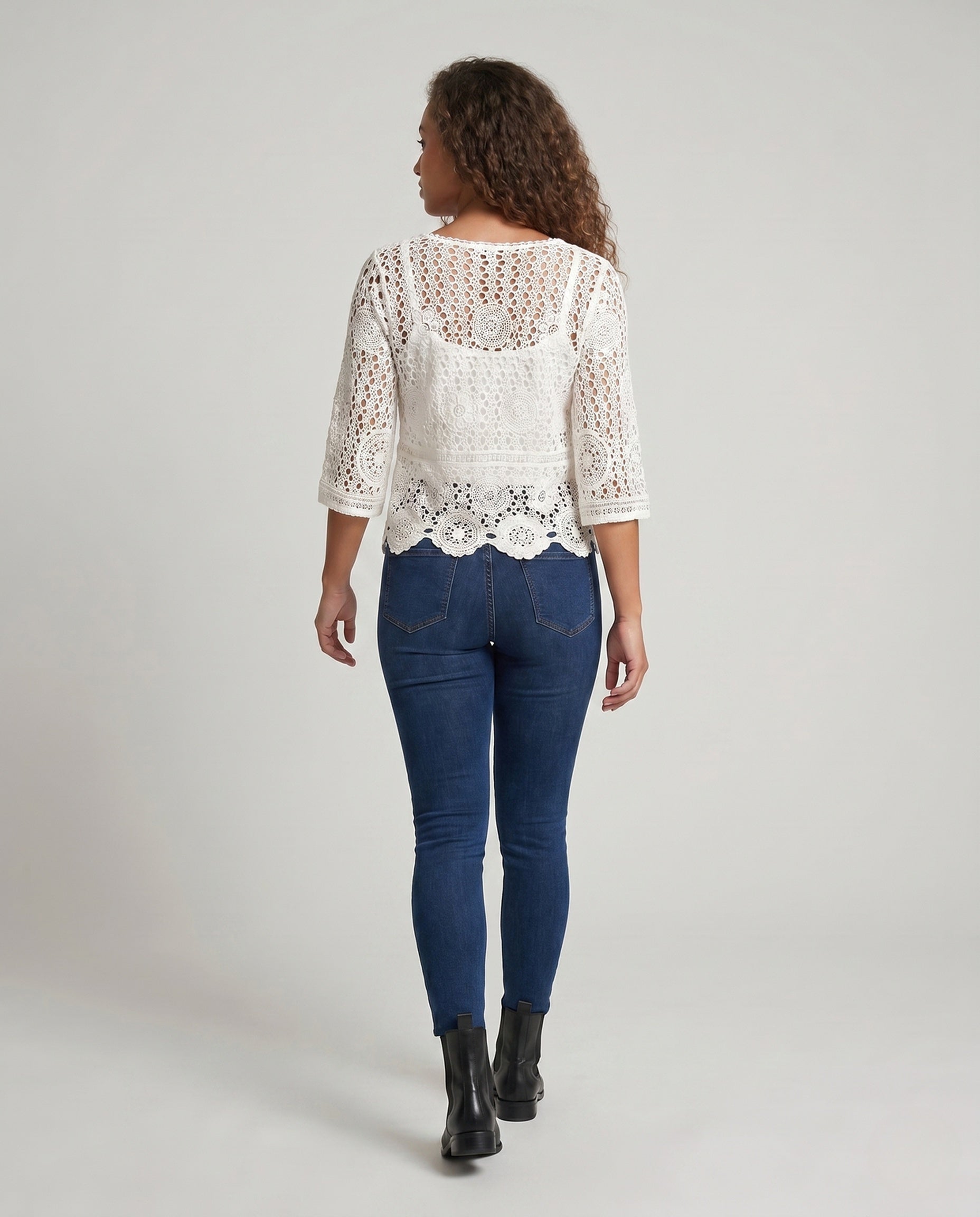 Product 15645948969290 - back_view