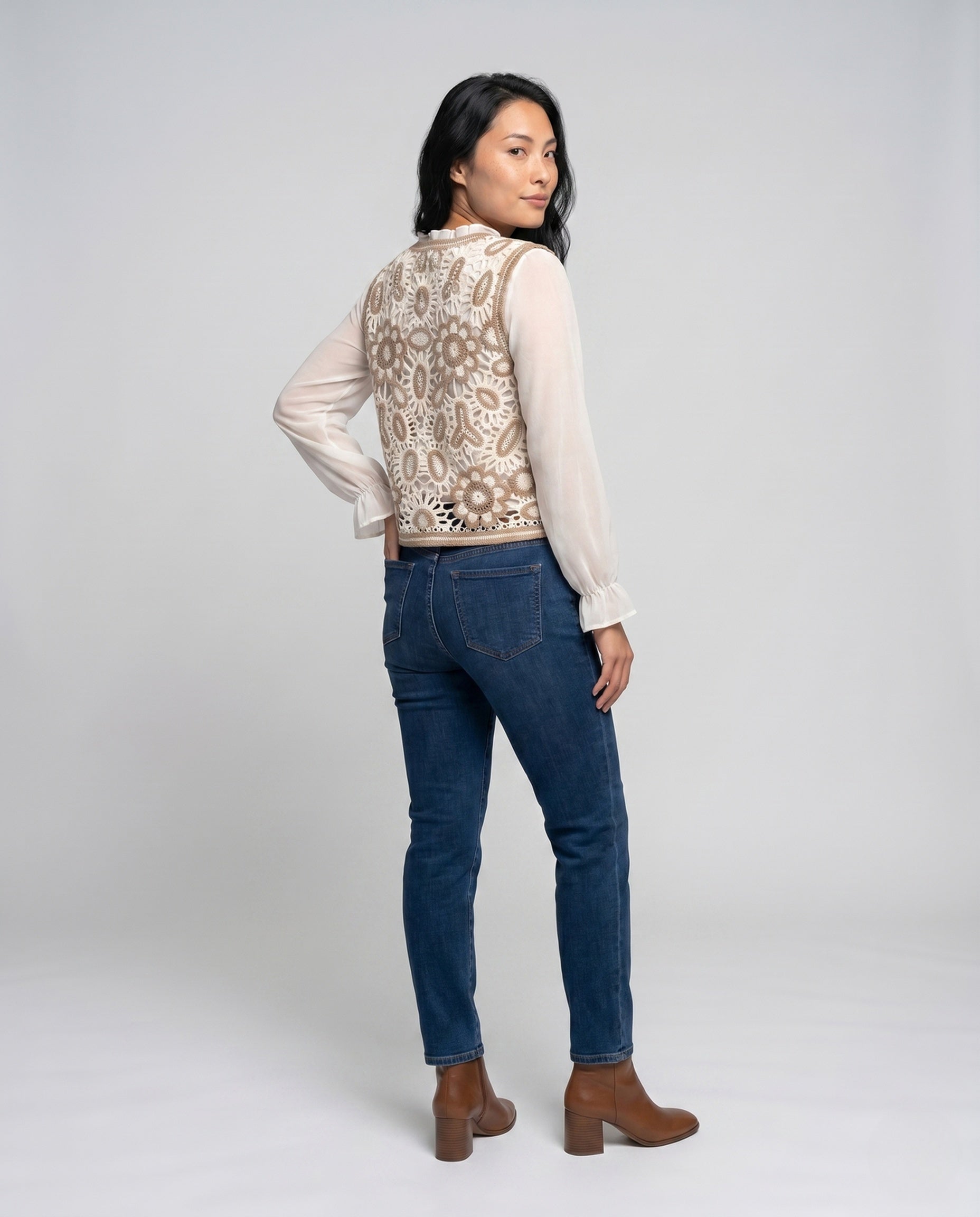 Product 15645949755722 - back_view