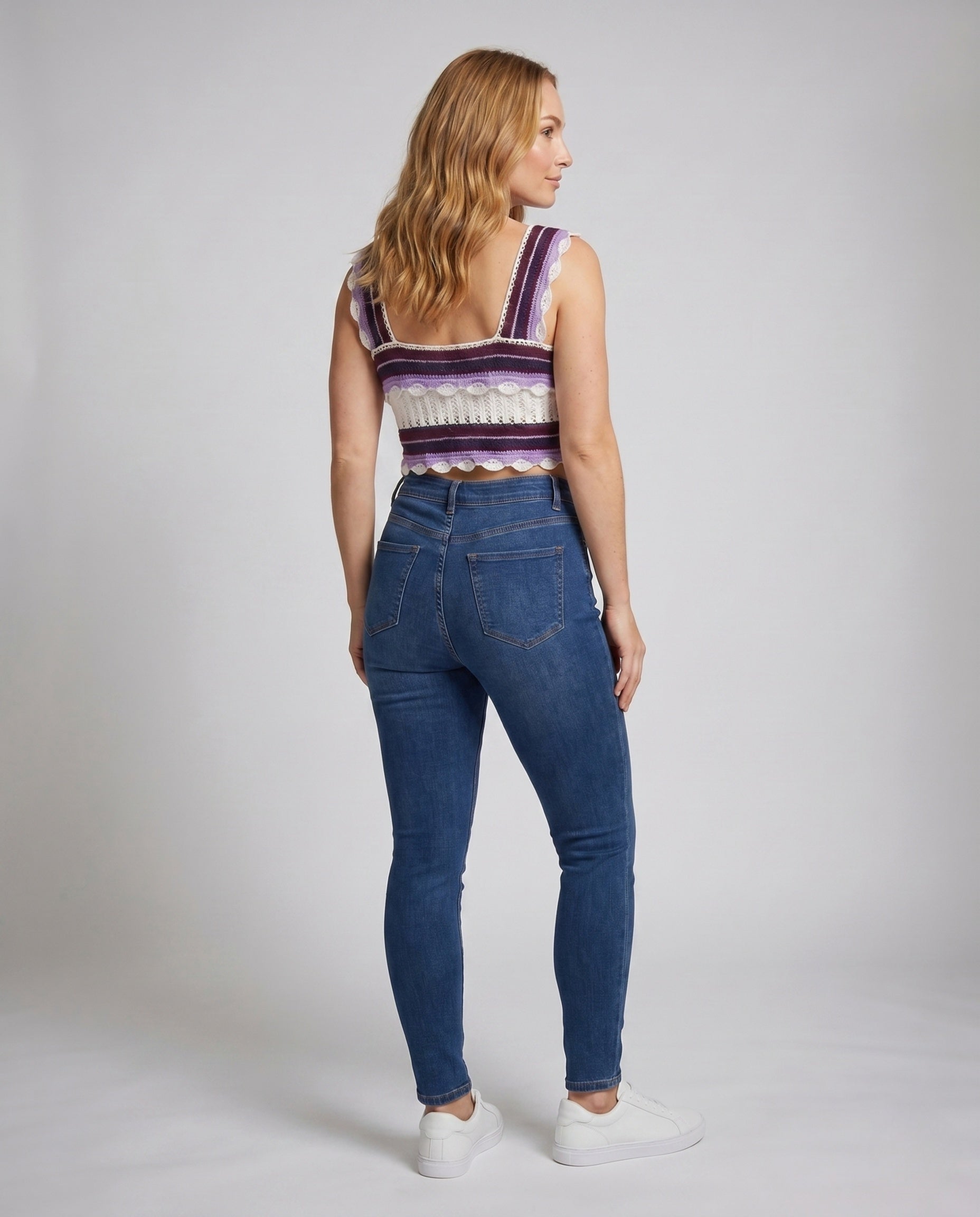Product 15645951131978 - back_view